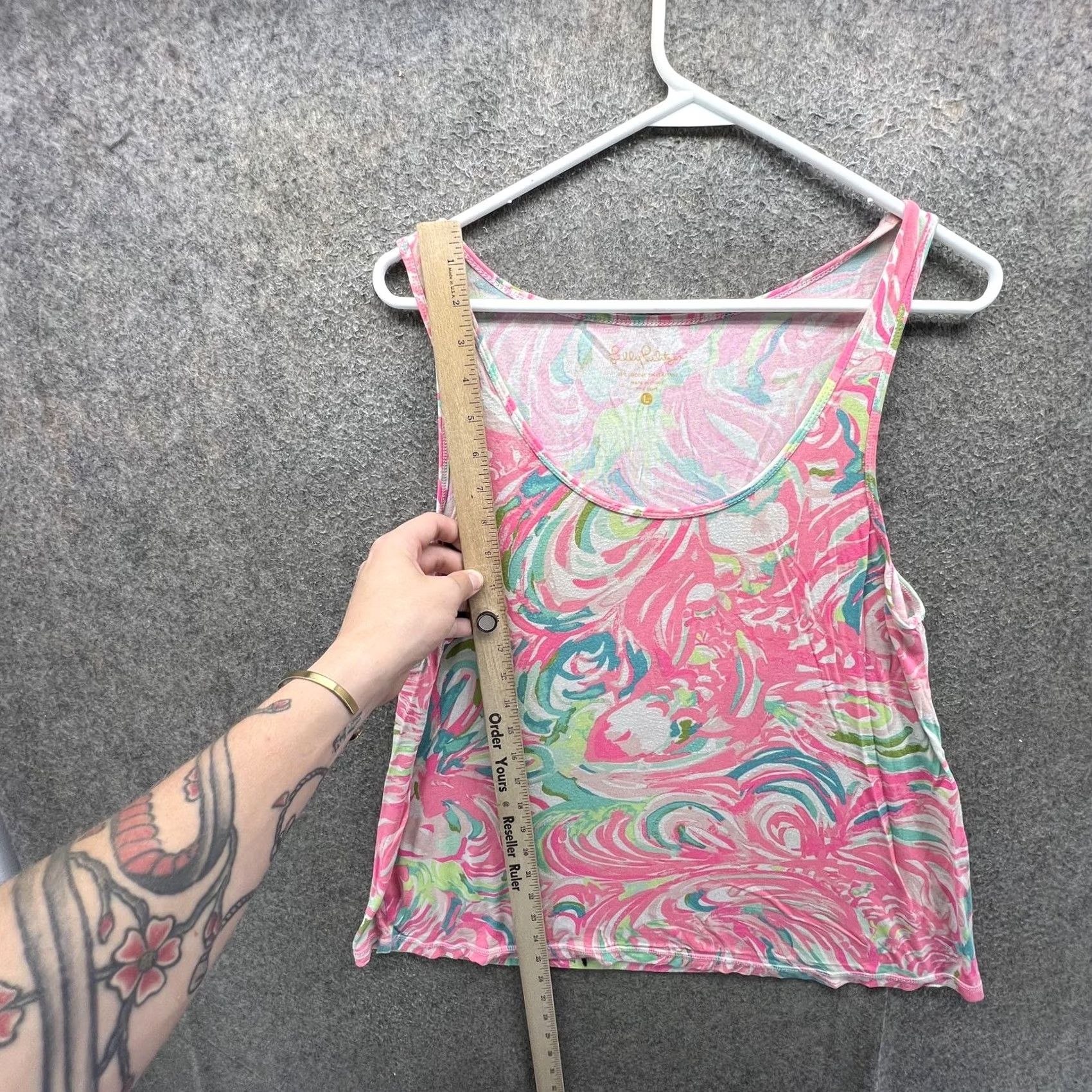 Lilly Pulitzer Lilly Pulitzer Tank Top Womens Large Pink Geometric Scoop Neck Jersey Print Size L / US 10 / IT 46 - 4 Thumbnail