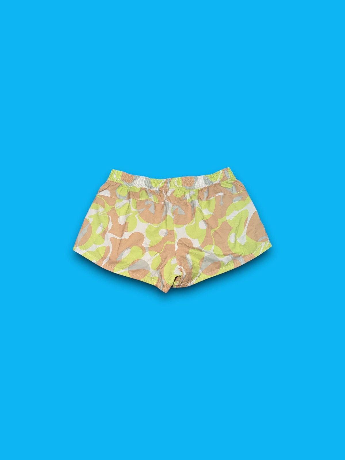 Adidas Adidas Women's Floral Print Pacer Training Essential Shorts Size 27" / US 4 / IT 40 - 2 Thumbnail