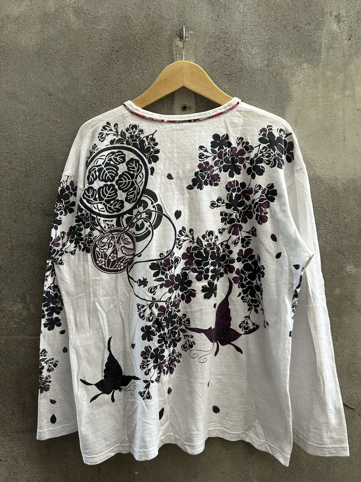If Six Was Nine × Le Grande Bleu (L.G.B.) × Yohji Yamamoto Vintage Floral Henley Long Sleeve – White Size US XXL / EU 58 / 5 - 8 Thumbnail