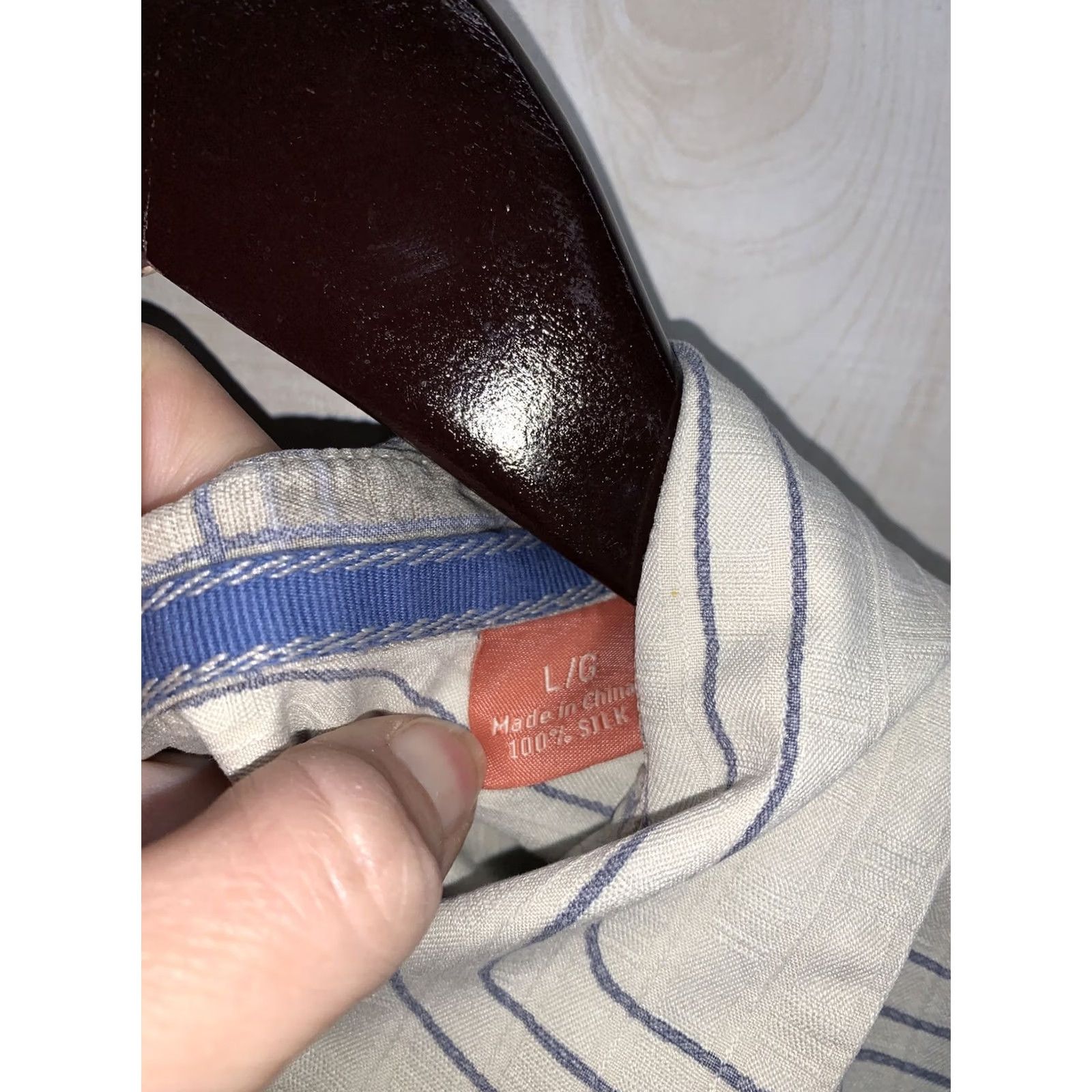 Tommy Bahama Tommy Bahama Shirt Mens L Silk Geometric Button Front Casual Beach Wool? [Note: This line is incorrect and will be adjusted in final answer.] Size US L / EU 52-54 / 3 - 3 Thumbnail