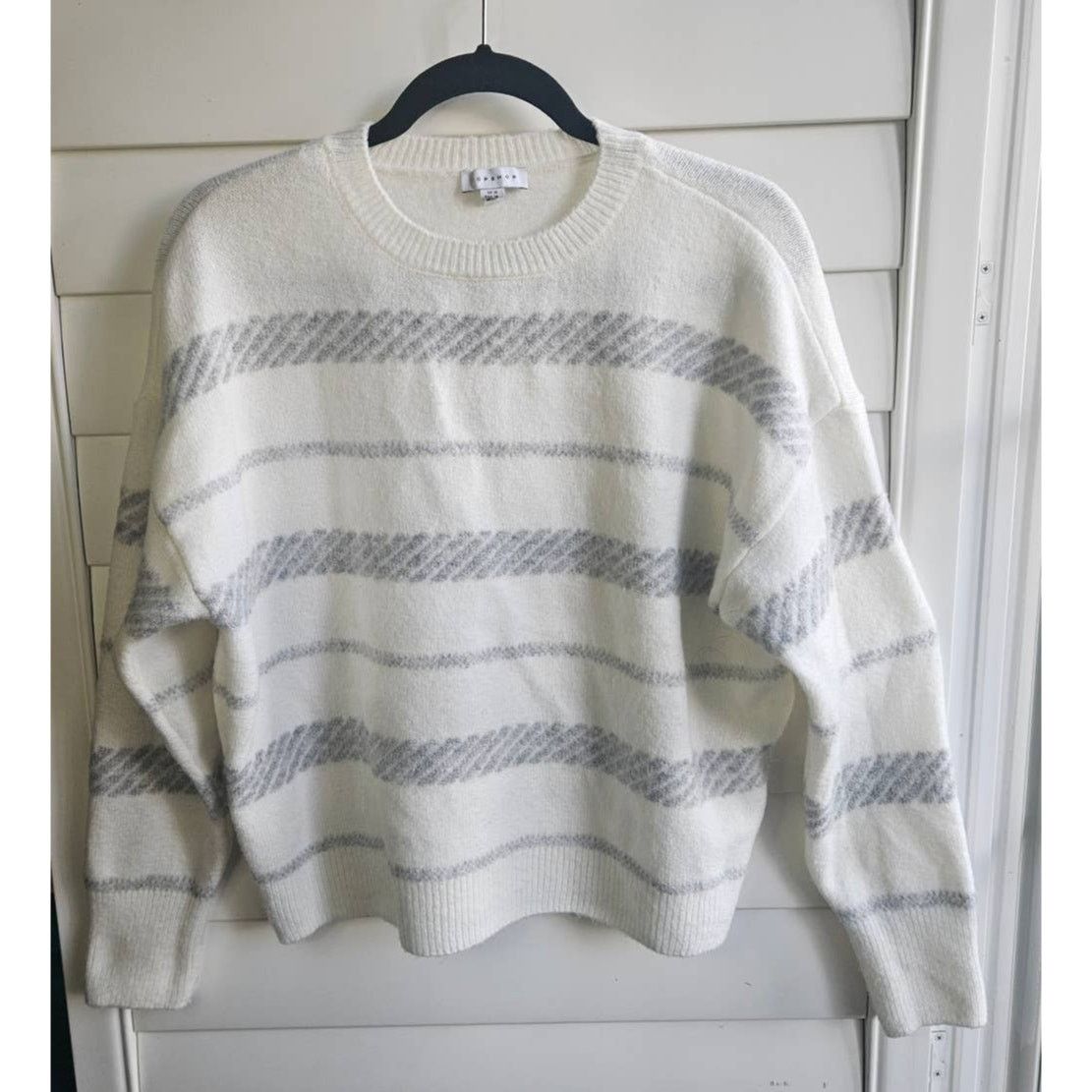 Topshop White & Grey Striped Crewneck Sweater Classic Pullover Knit Size M / US 6-8 / IT 42-44 - 1 Thumbnail