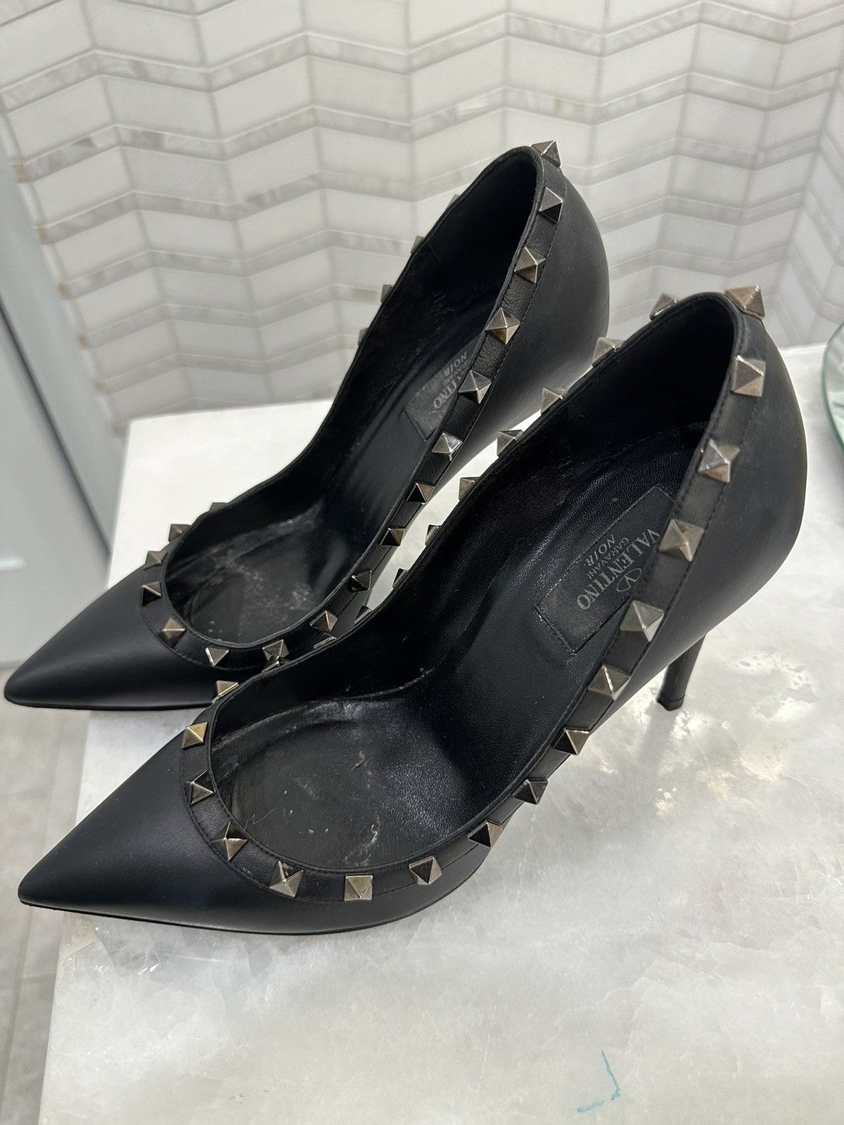 Valentino Valentino Garavani Leather Heels Size US 8 / IT 38 - 4 Thumbnail