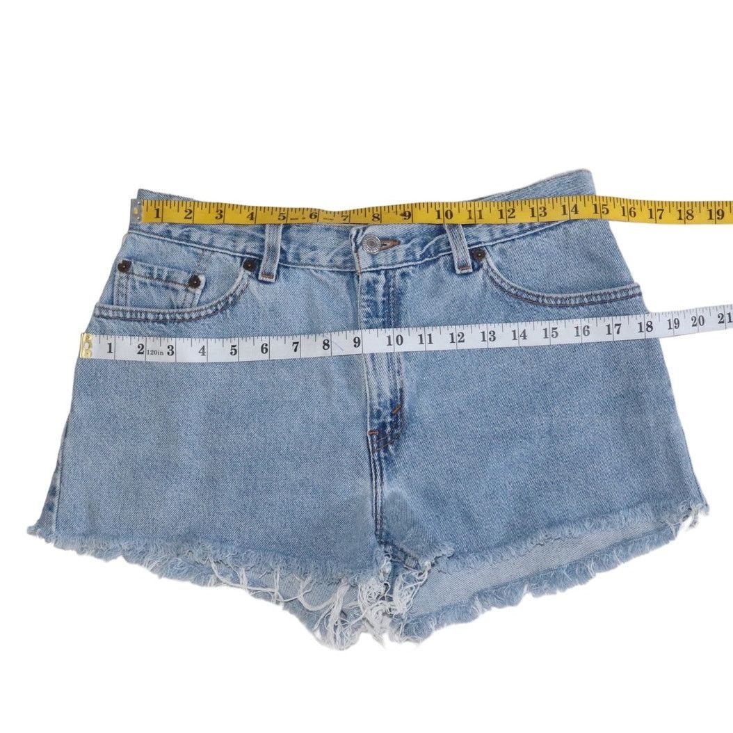 Levi's Vintage Levi’s 555 Cutoff Shorts Guy’s Fit Size 10 MIS Size 32" / US 10 / IT 46 - 4 Thumbnail