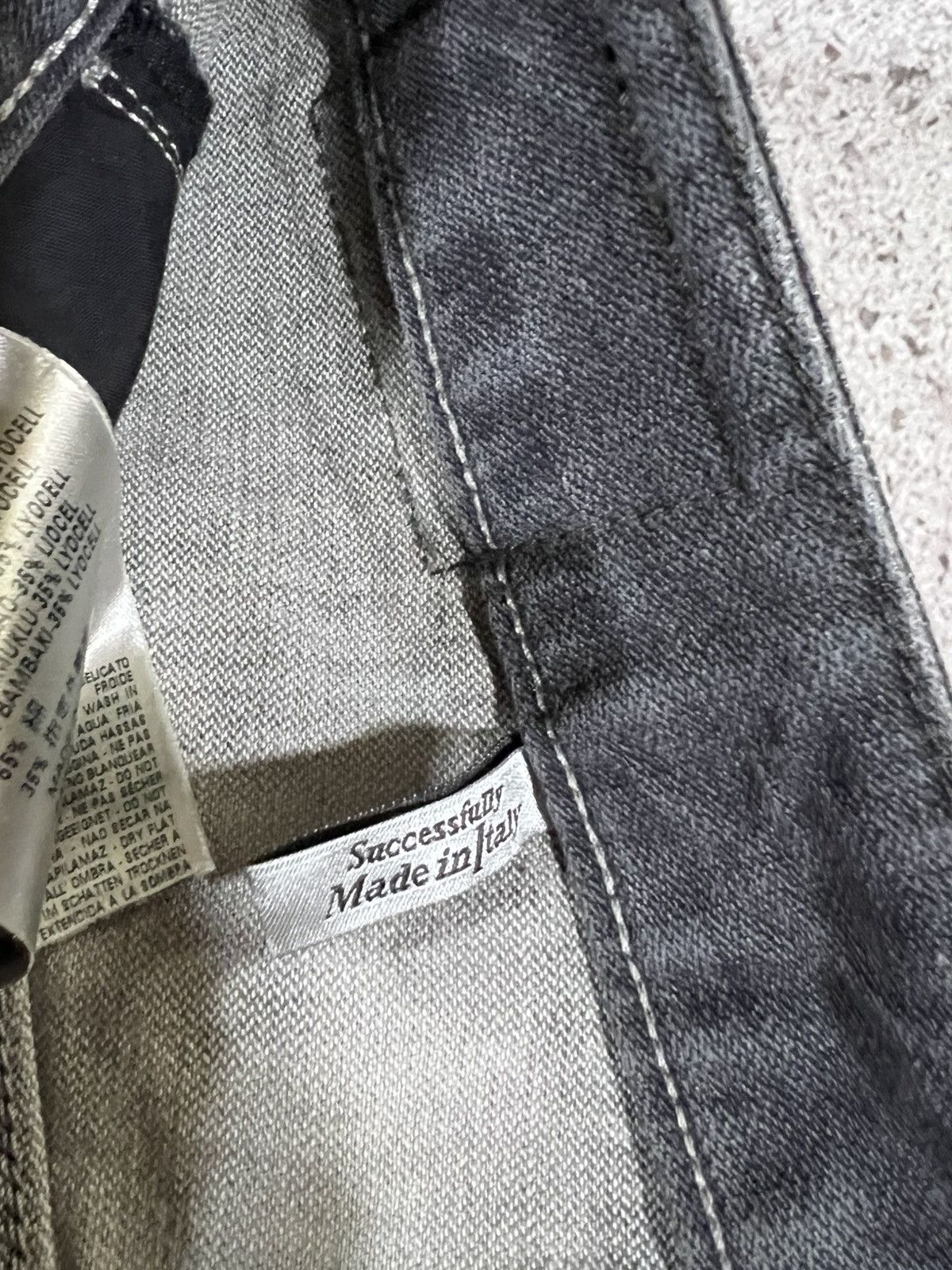 Diesel Vintage Diesel Jeans Distressed Wash Japanese Crazy y2k 90s Size US 32 / EU 48 - 10 Thumbnail