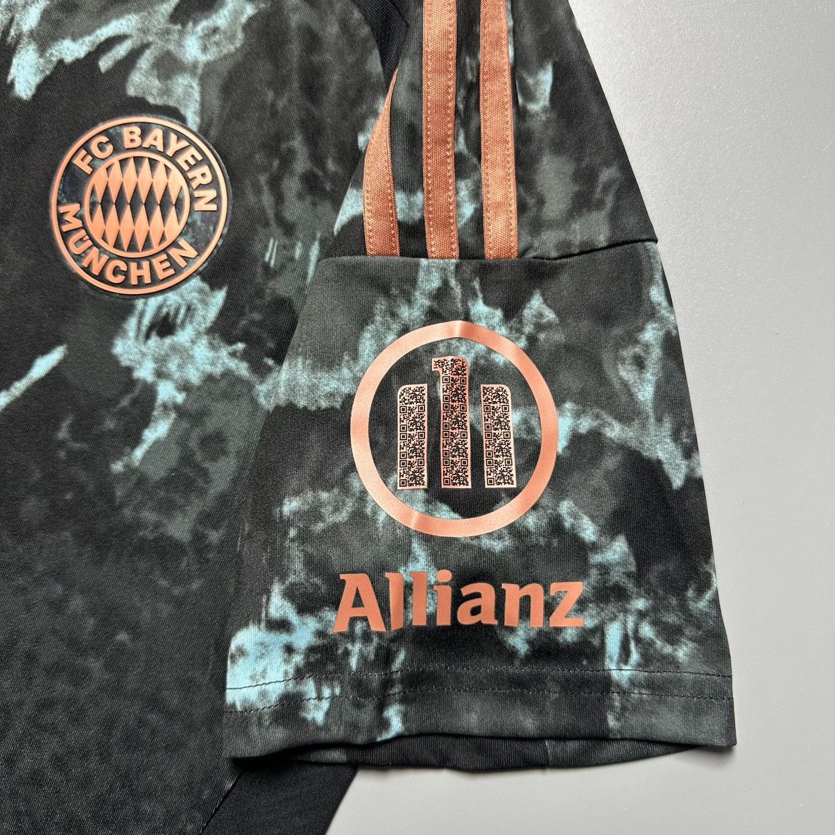 Adidas BAYERN ADIDAS 2024/2025 FOOTBALL AWAY JERSEY #6 KIMMICH Size US XS / EU 42 / 0 - 5 Thumbnail