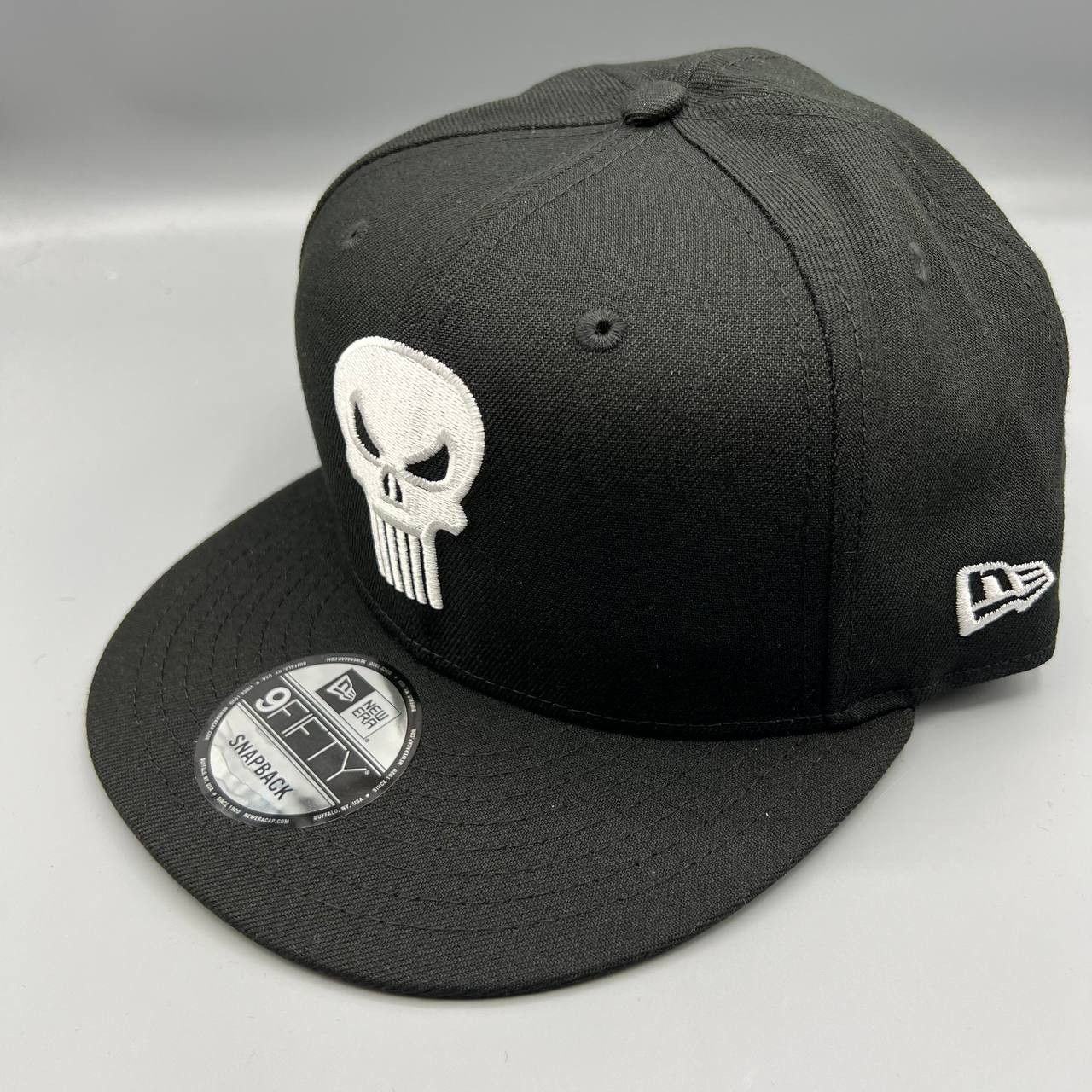 New Era Marvel The Punisher Hat Men 9Fifty New Era Snap Back Cap New Size ONE SIZE - 2 Thumbnail