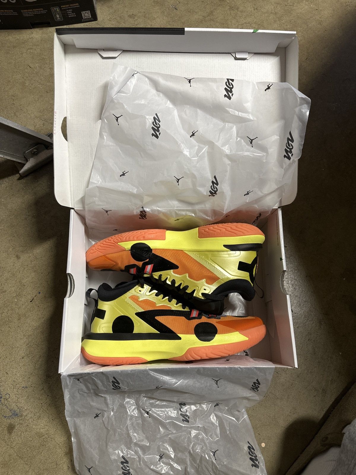Jordan Brand × Nike Jordan Zion 1 SP “Naruto” Size US 13 / EU 46 - 9 Thumbnail