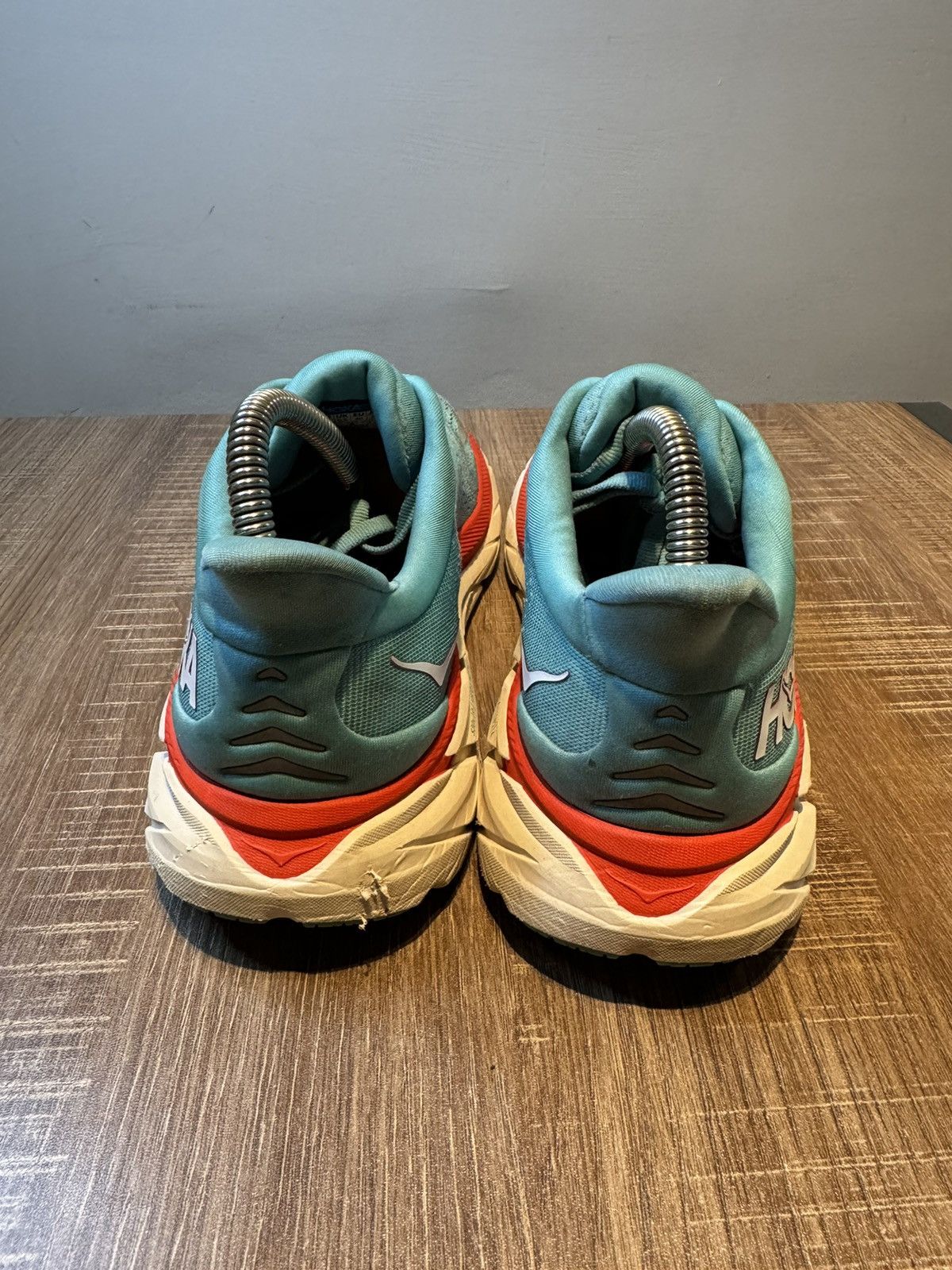 Hoka Hoka One One Clifton 8 AEBL Blue Running Gym Womens Size 8B Size US 8 / IT 38 - 4 Thumbnail