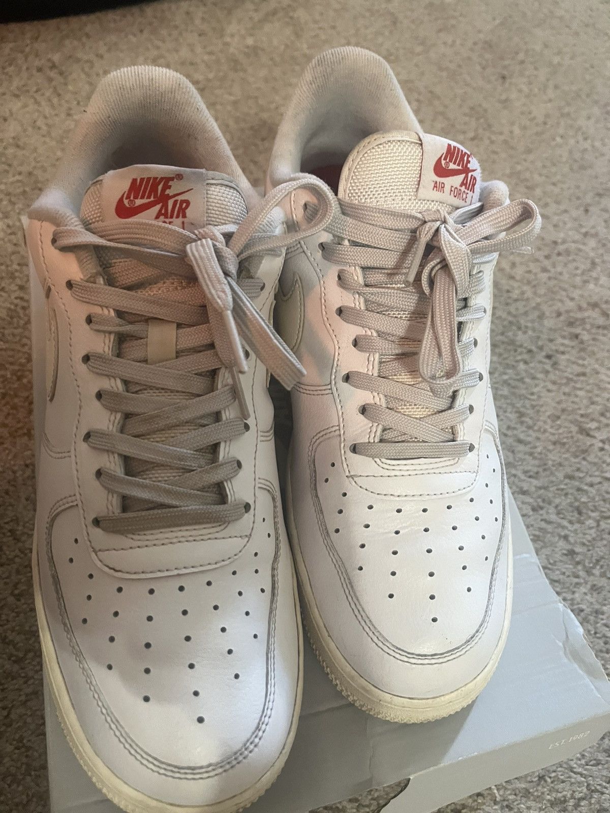 Nike Air Force 1 ‘Valentine’s Day 2021’ Size US 10 / EU 43 - 2 Thumbnail