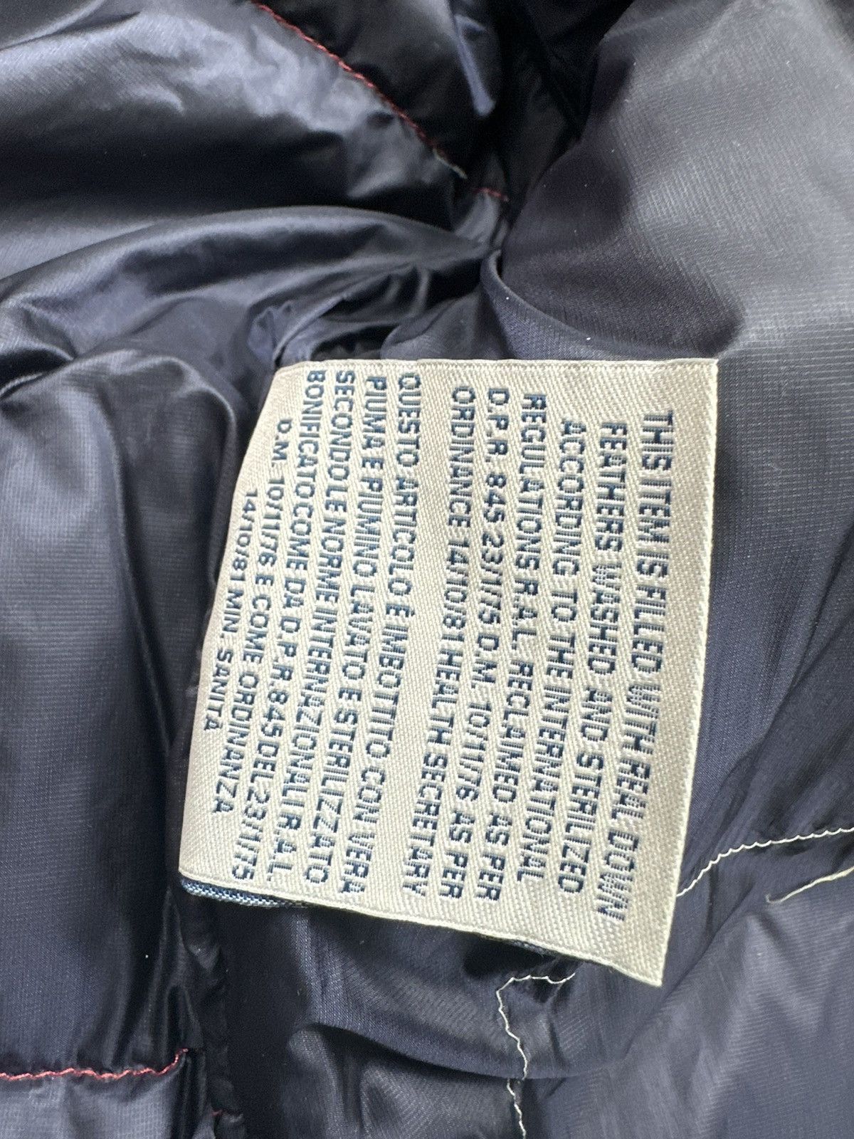 Moncler Moncler Down Jacket luxury puffer Italy grange giubott patch Size US S / EU 44-46 / 1 - 15 Thumbnail