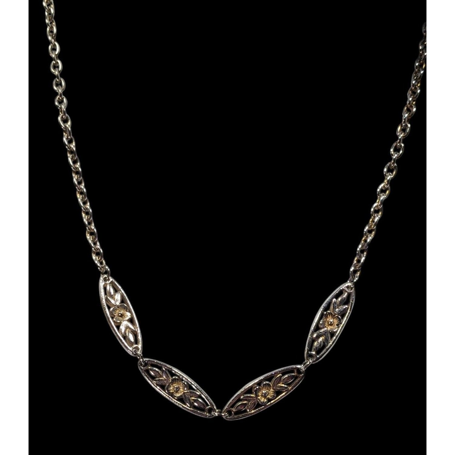 Other Vintage Floral Silver And Gold Tone Necklace Size ONE SIZE - 2 Thumbnail