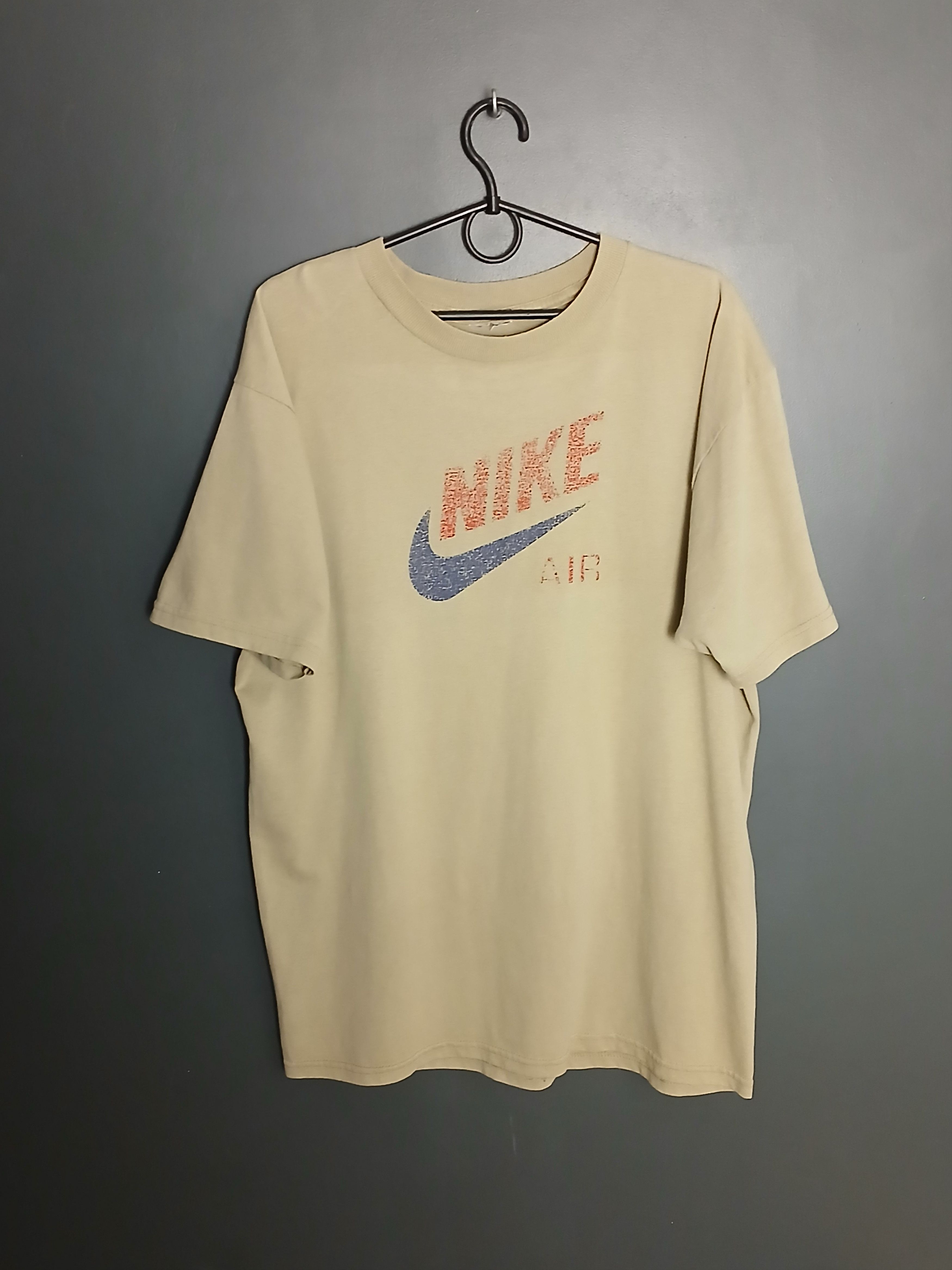 Nike × Vintage Vintage Nike T-Shirt Size US L / EU 52-54 / 3 - 1 Thumbnail