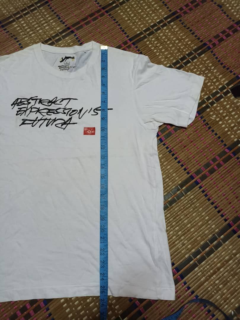 Designer × Uniqlo 2pcs Uniqlo Futura Abstract Tee Size US L / EU 52-54 / 3 - 12 Thumbnail