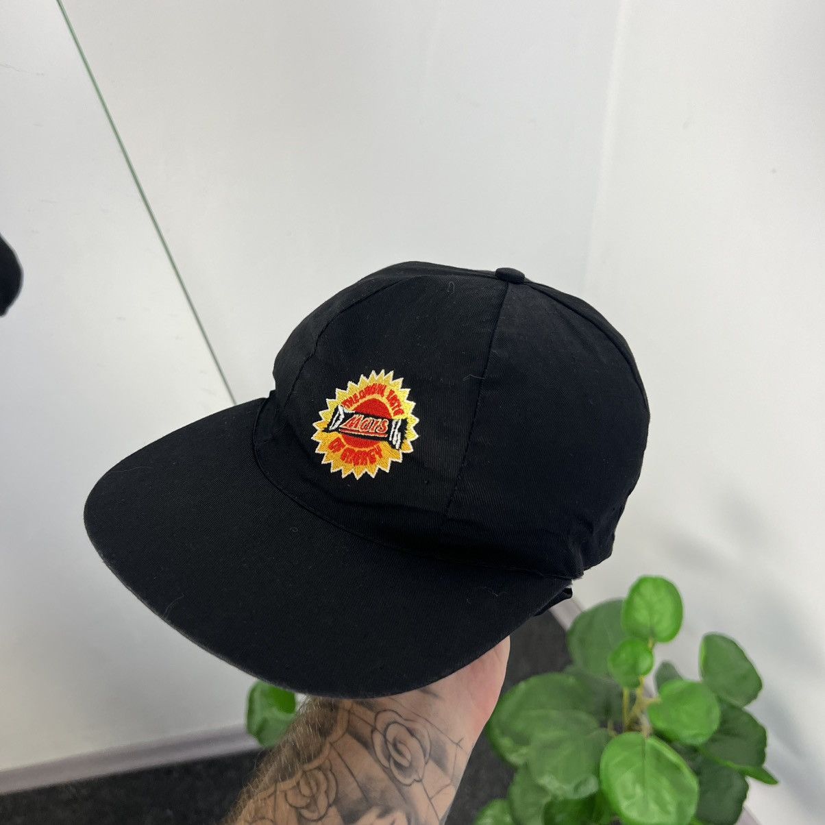 Vintage Vintage 90s Mars Center Logo Baseball Cap Retro Style Size ONE SIZE - 1 Thumbnail
