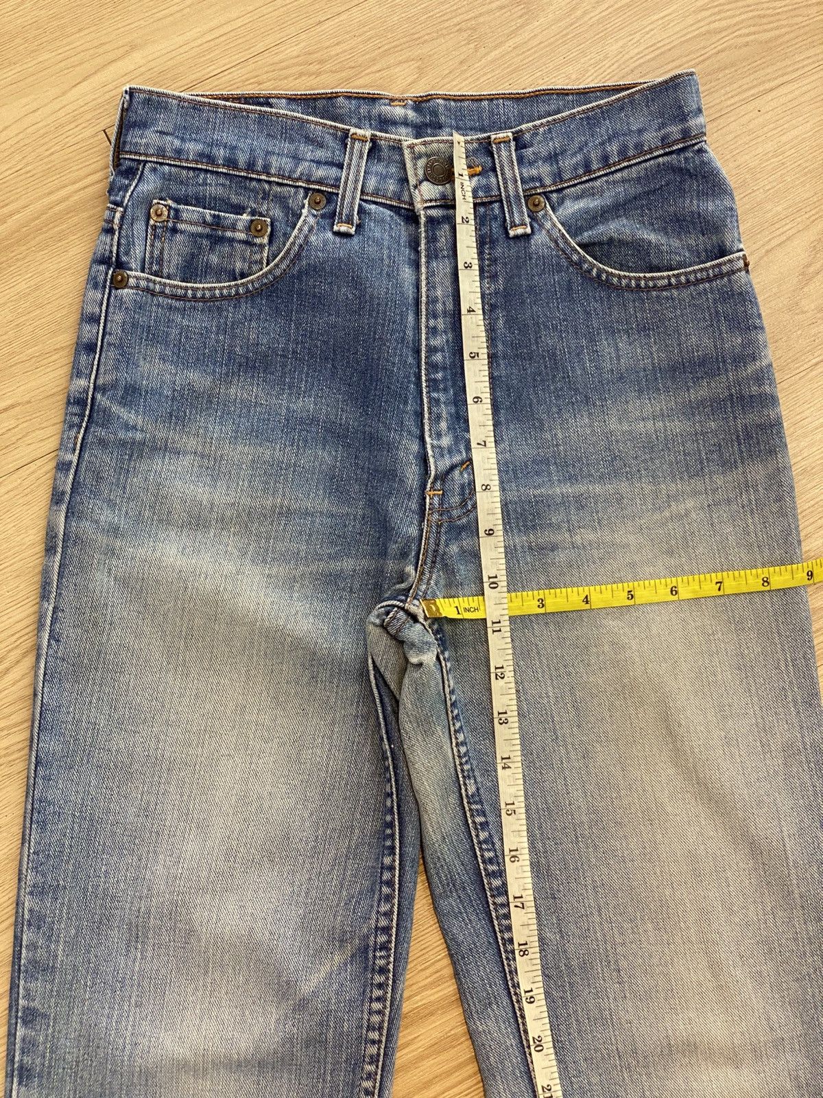 Levi's Vintage Clothing Levi’s Vintage Faded Straight Cut Denim Jeans Size US 26 / EU 42 - 12 Thumbnail