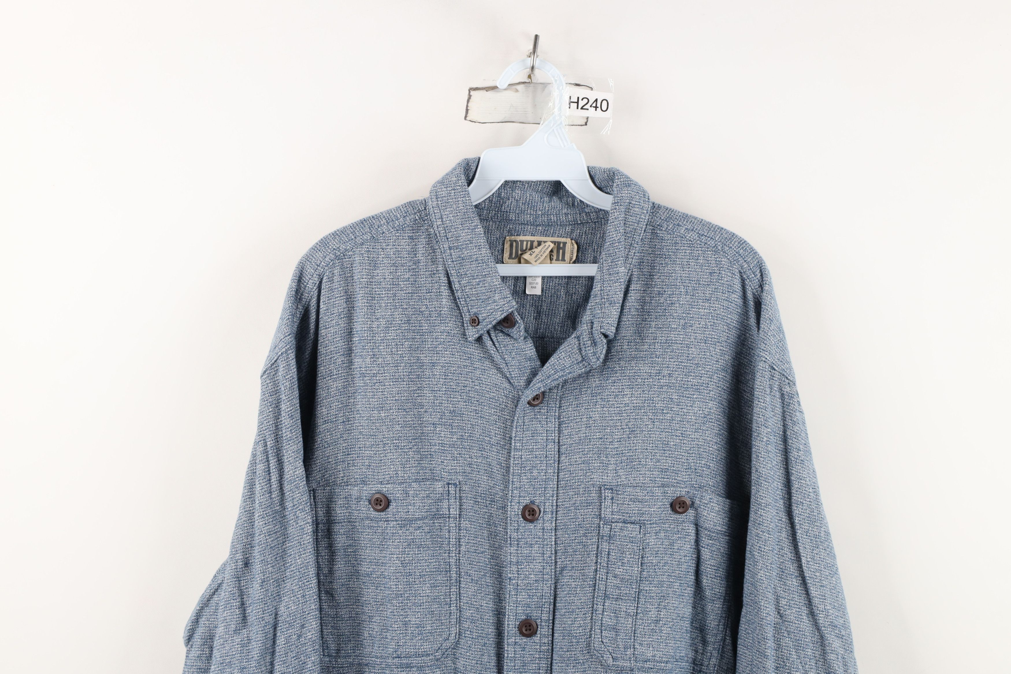 Duluth Trading Company Duluth Trading Co Chambray Collared Button Down Shirt Size US XL / EU 56 / 4 - 2 Thumbnail