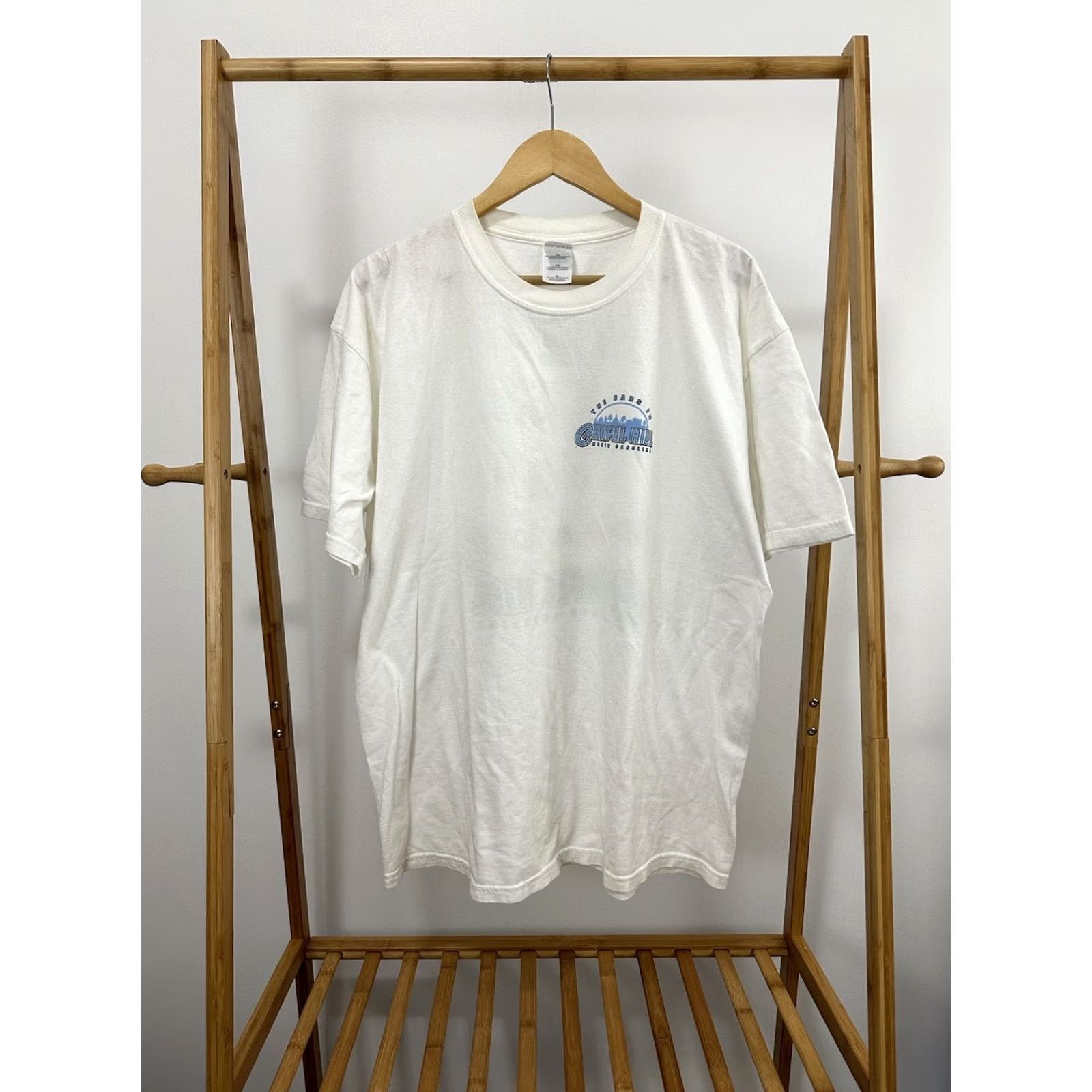 Gildan VINTAGE UNC Nightlife Bars Hillsborough Tar Heels T-Shirt XL White Men N/A Size US XL / EU 56 / 4 - 3 Thumbnail