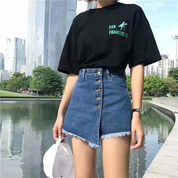 image of Vintage Shorts Skirt Wide Leg A-Line Skirts For Women in Blue (Size 28)