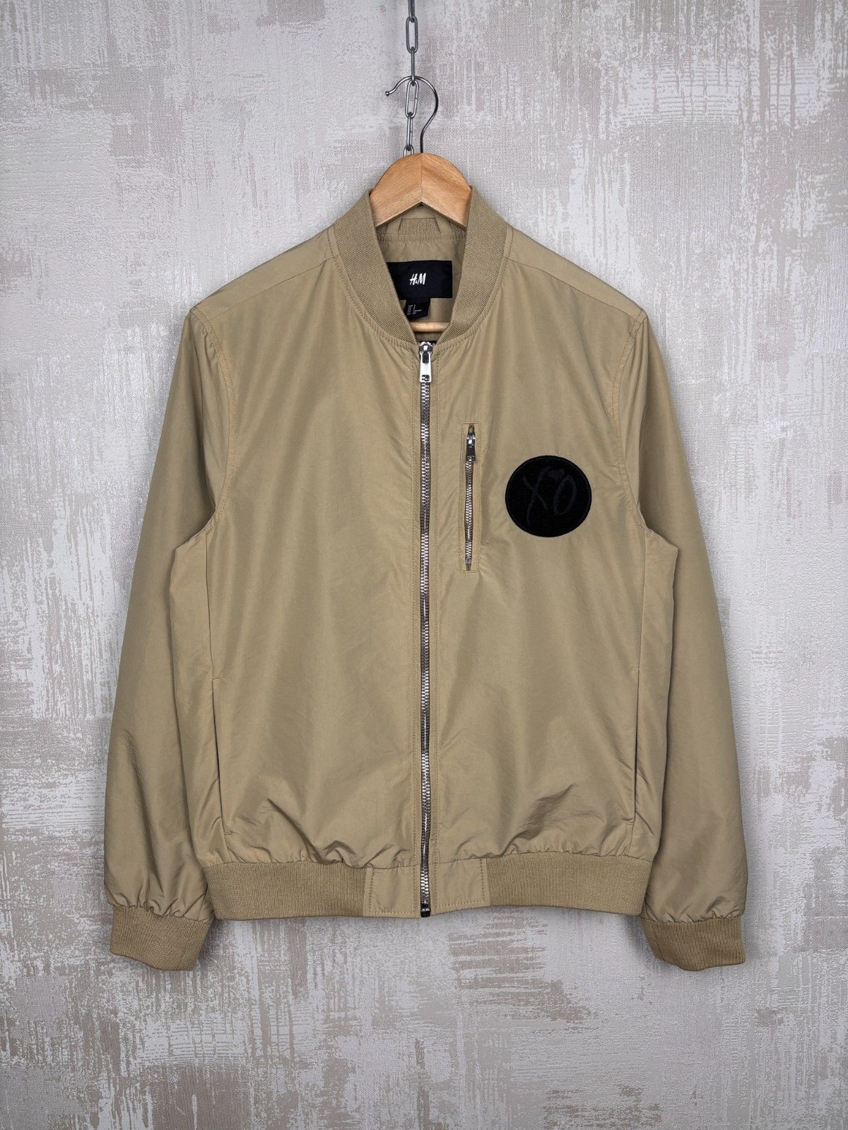 H&M × The Weeknd The Weeknd x H&M XO Bomber Jacket Size US S / EU 44-46 / 1 - 7 Thumbnail