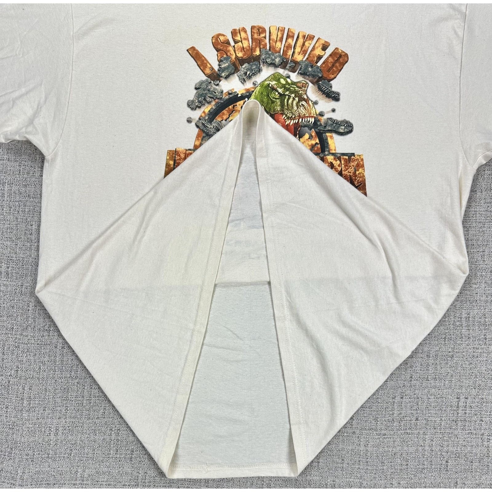Universal Studios Jurassic Park Ride Shirt Sz XL Puffer Universal Studios USA Size US XL / EU 56 / 4 - 5 Thumbnail