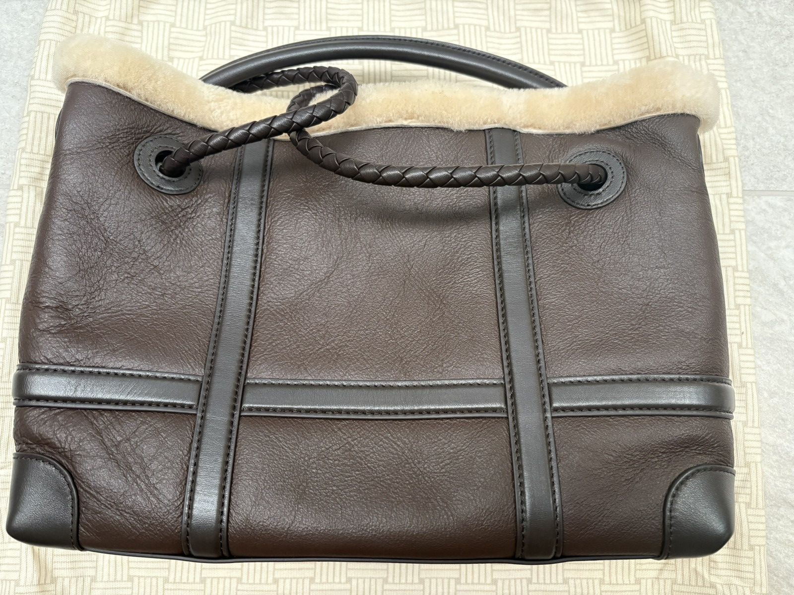 Bottega Veneta Andiamo shearling aviator bag in medium Size ONE SIZE - 5 Thumbnail