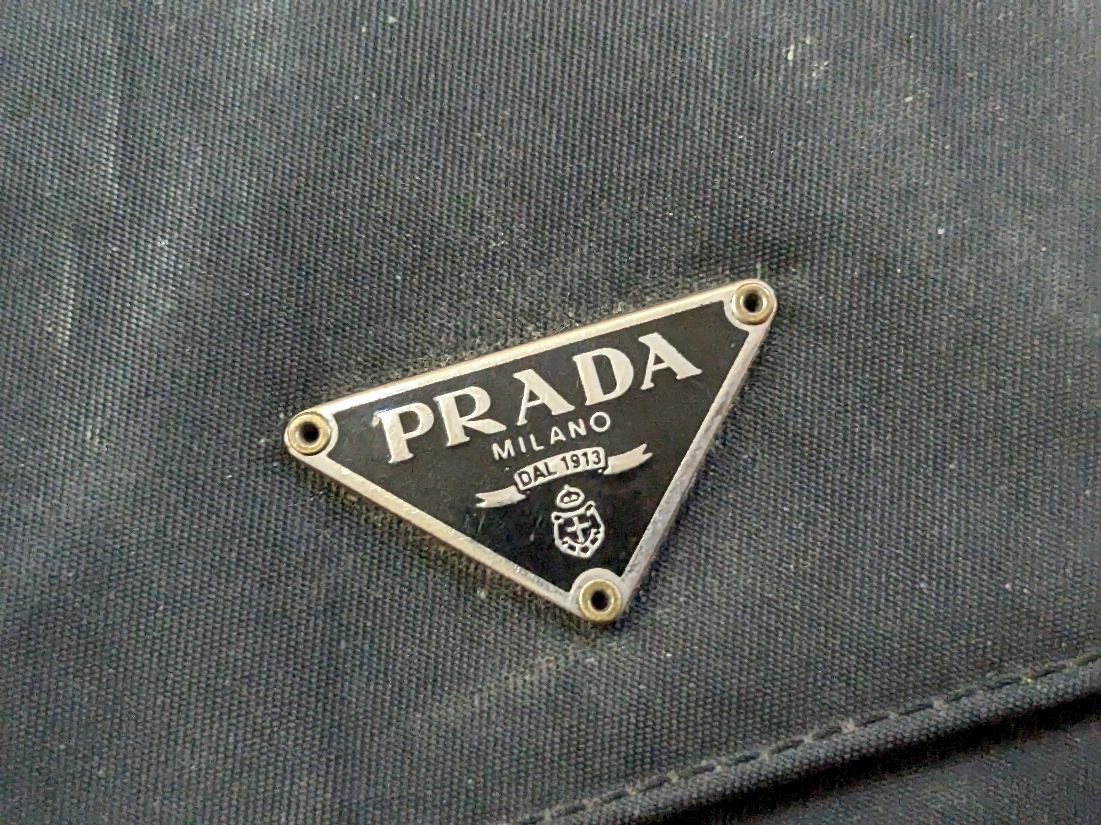 Prada Prada Wallet Black Nylon Leather Bifold Cardholder Italy Y2K Size ONE SIZE - 4 Thumbnail