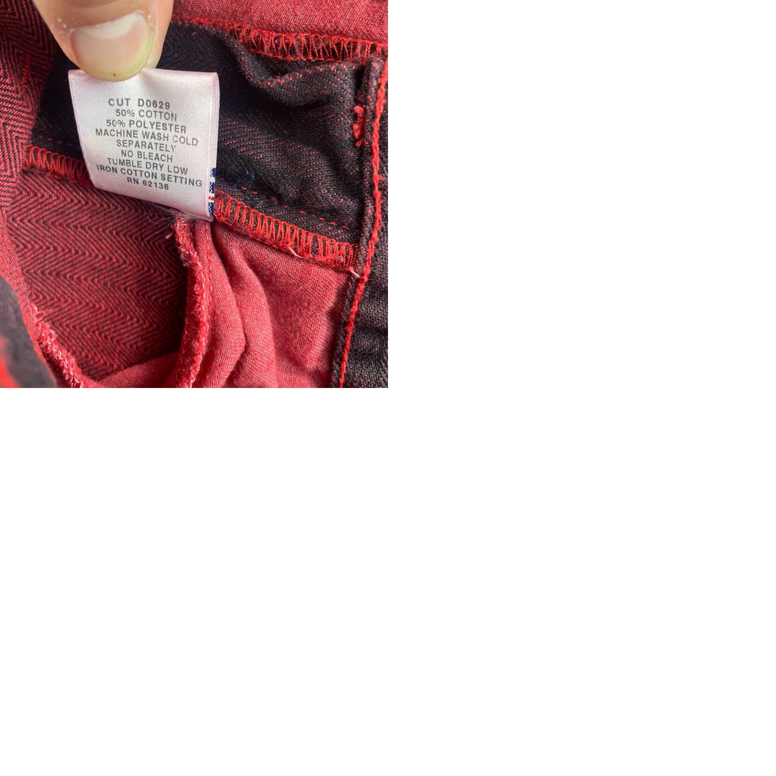 Guess VINTAGE GUESS USA Jeans Women 27x31 Red Black Striped Premium DeadStock NWT Jeans Women 27x31 Red Black Striped Premium DeadStock NWT Size 27" / US 4 / IT 40 - 9 Thumbnail