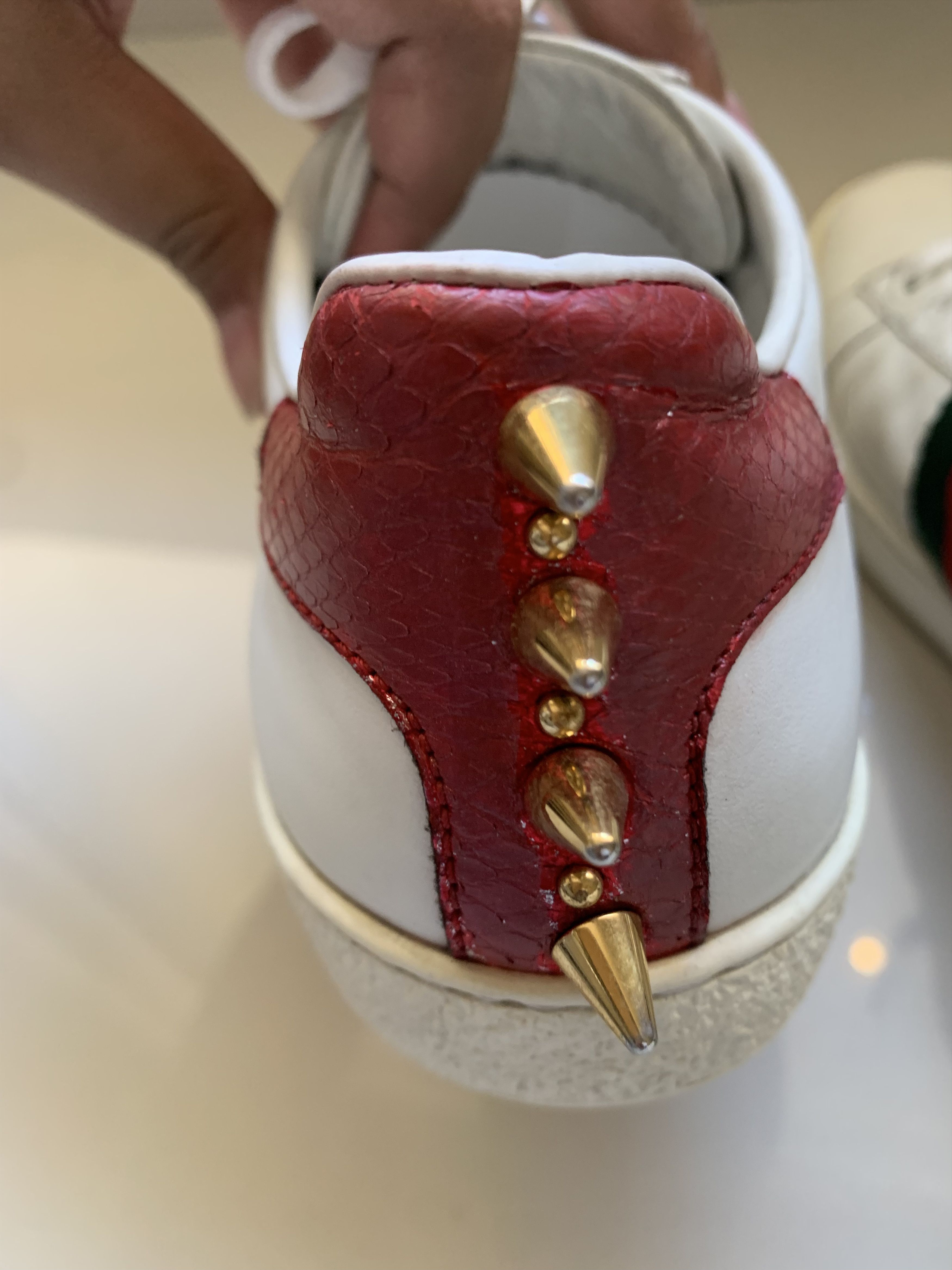 Gucci Gucci White Leather Pearl Studded Ace Low Sneakers EU 35 Size US 5 / IT 35 - 5 Thumbnail