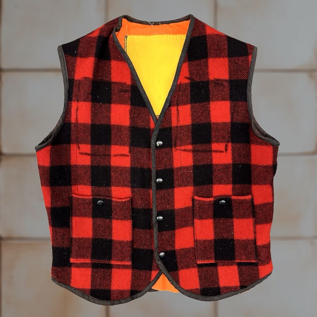 Vintage VINTAGE Hyman Best Hunting Vest Red Plaid Wool Snap Button USA Large Mens Size US L / EU 52-54 / 3 - 1 Thumbnail