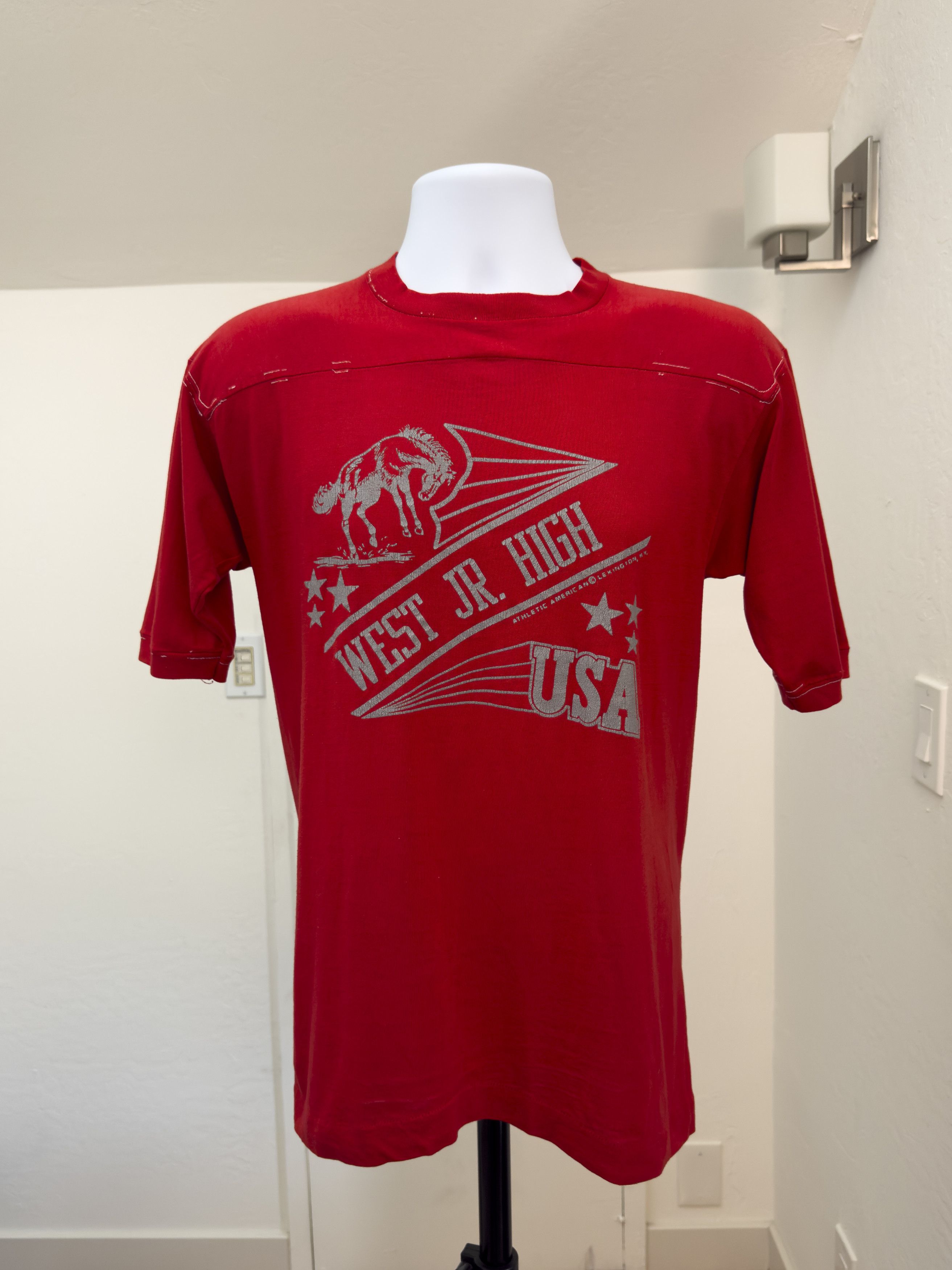 Other Vintage Sportswear West Jr. High USA Graphic T-Shirt Size US M / EU 48-50 / 2 - 1 Thumbnail