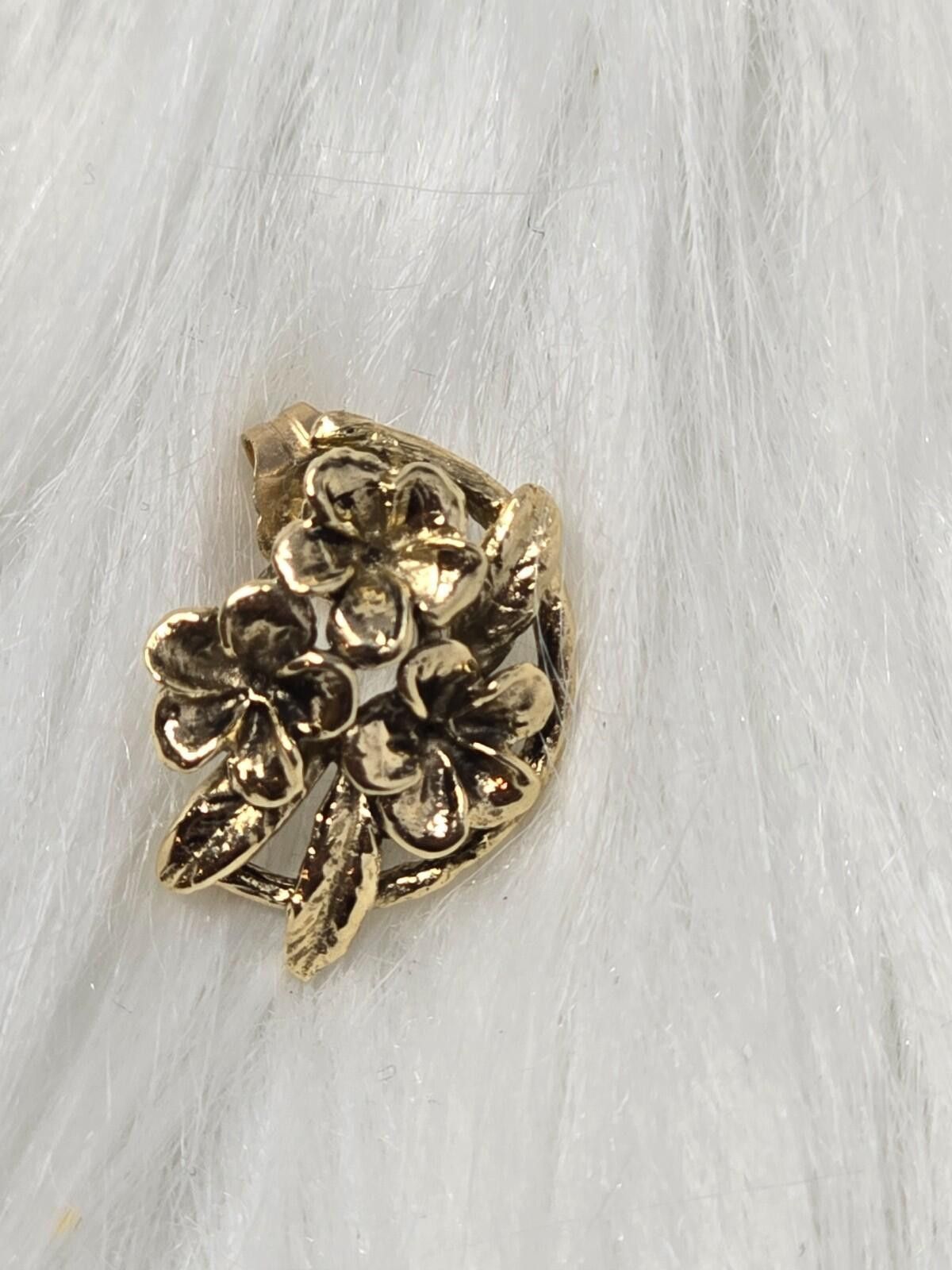 Other 14K Yellow Gold 3D Floral Bouquet Stud Earrings 3.5g Estate Size ONE SIZE - 3 Thumbnail
