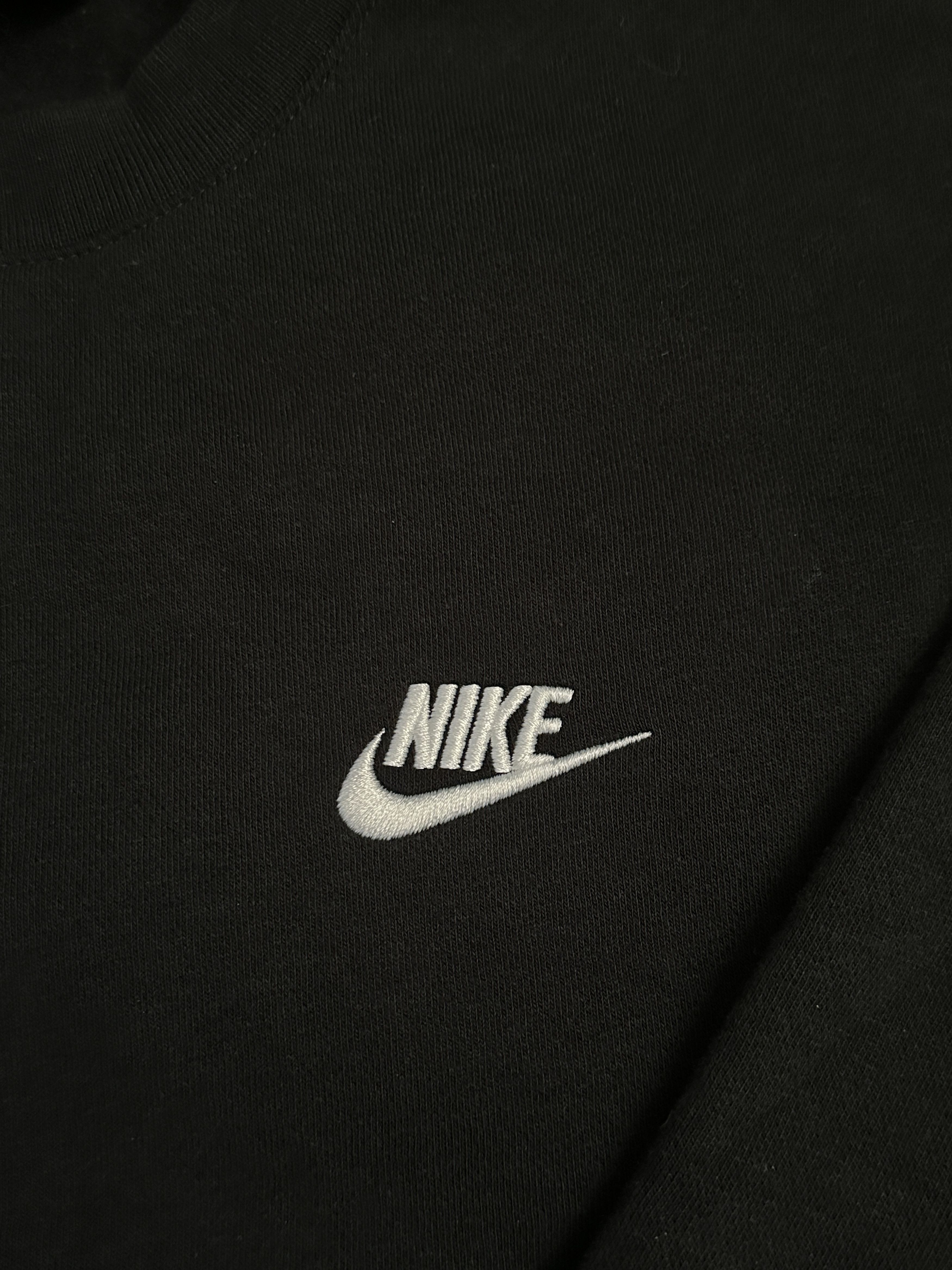 Nike Nike black sweatshirt small logo swoosh Size US S / EU 44-46 / 1 - 2 Thumbnail