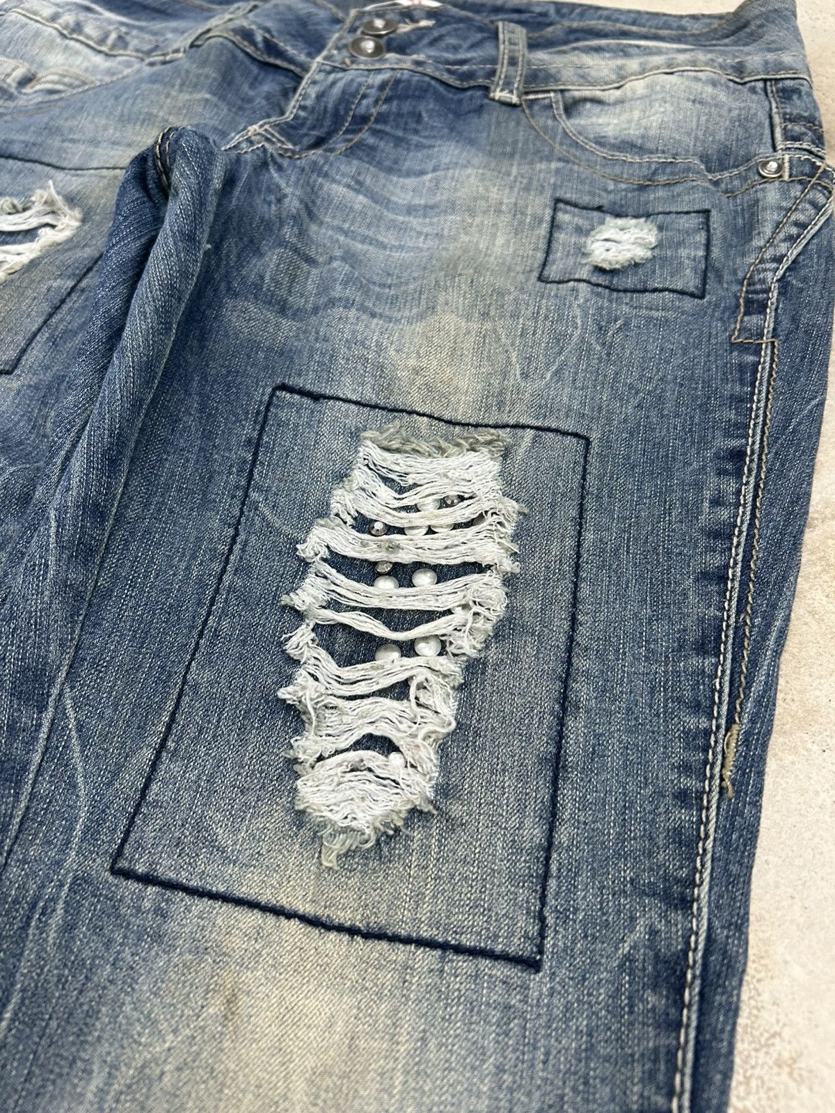 If Six Was Nine Flare Bongo Denim Japan Mud Washed Distress Emblishh Clawn Size US 31 - 5 Thumbnail