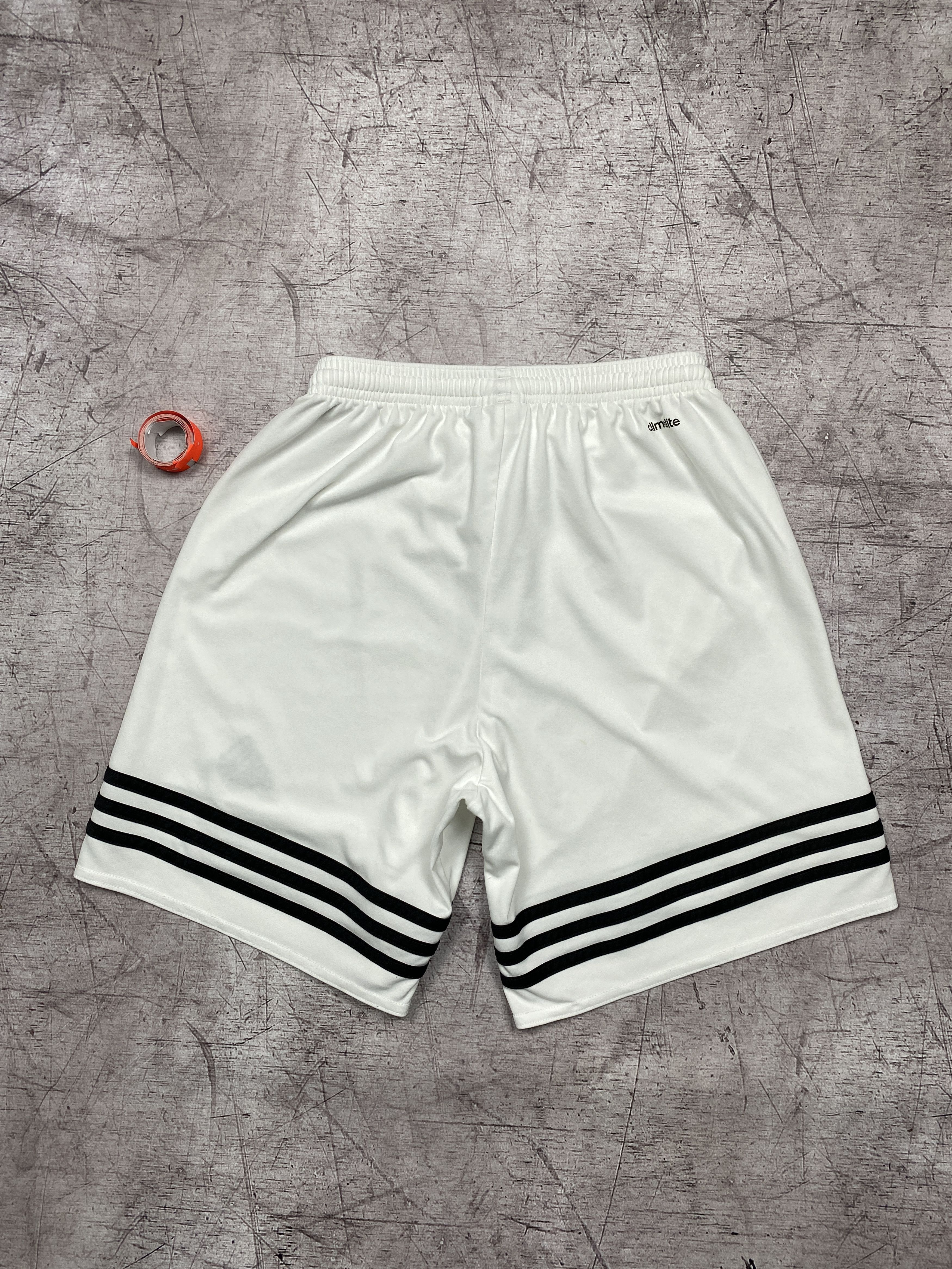 Adidas × Vintage Adidas Vintage Mens Shorts Size US 30 / EU 46 - 6 Thumbnail