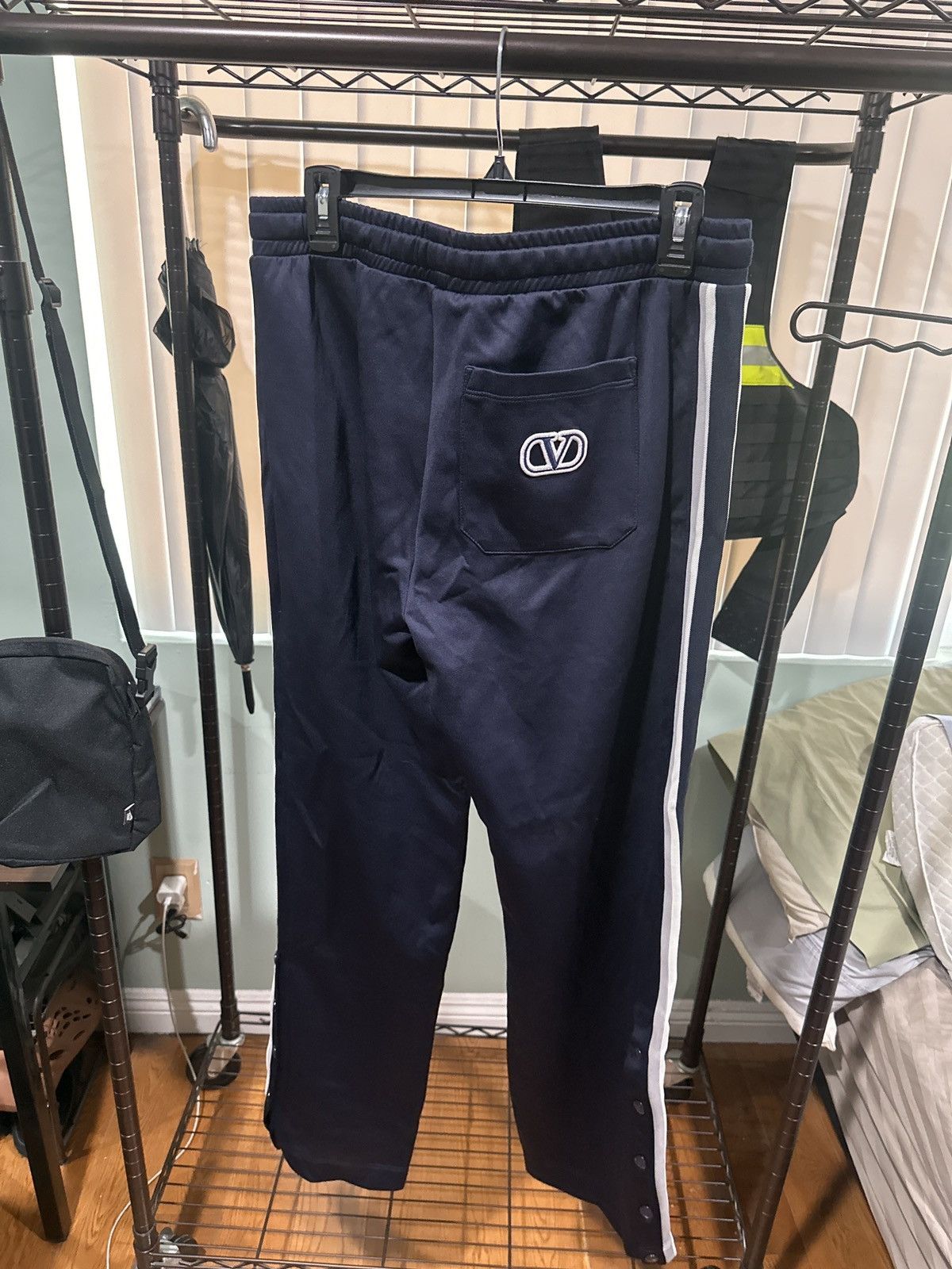 Valentino Valentino button down sportswear pants Size US 36 / EU 52 - 2 Thumbnail