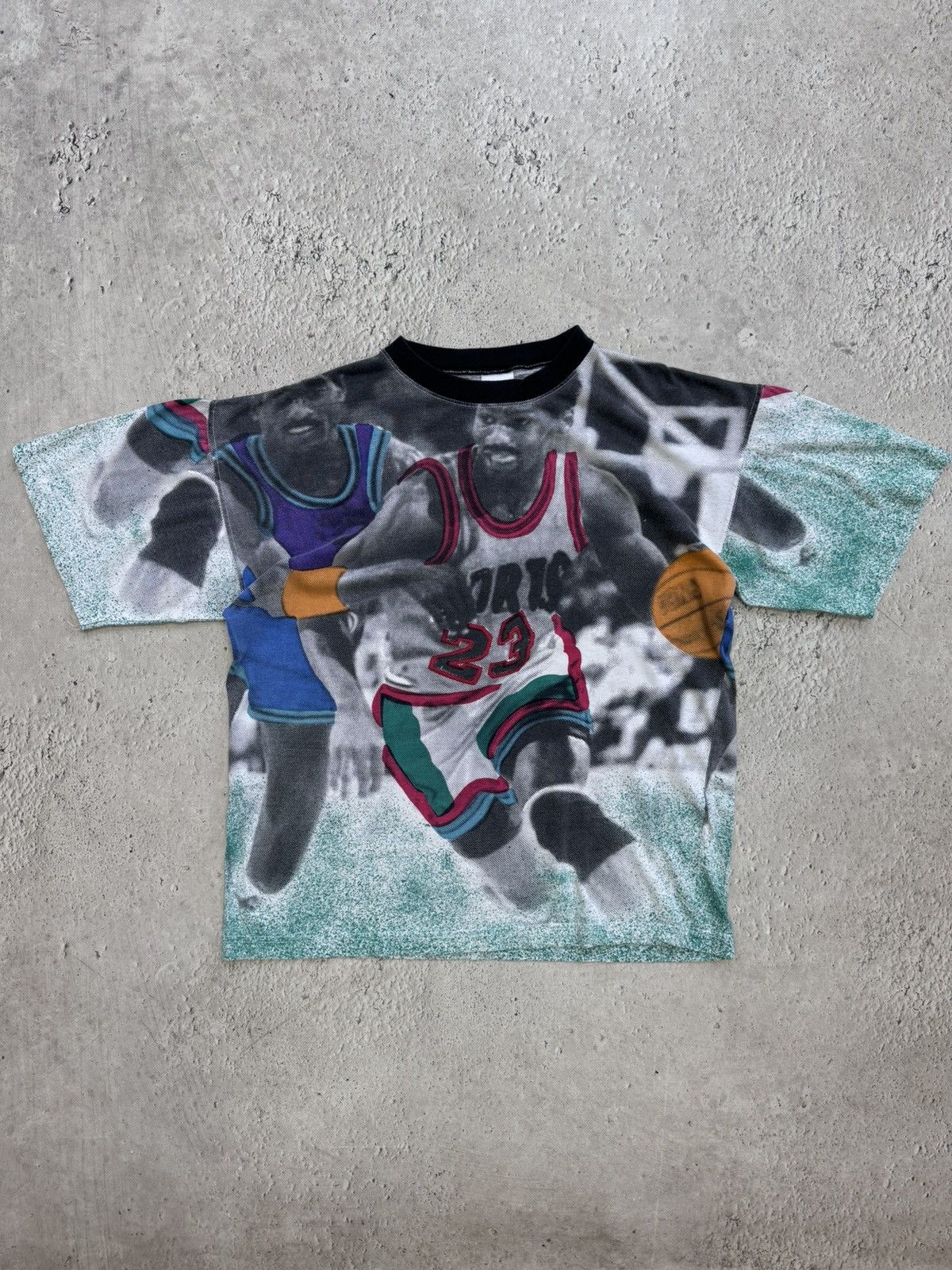 Jordan Brand × Nike × Vintage Vintage 90s Nike Michael Jordan T-Shirt Size US M / EU 48-50 / 2 - 1 Thumbnail