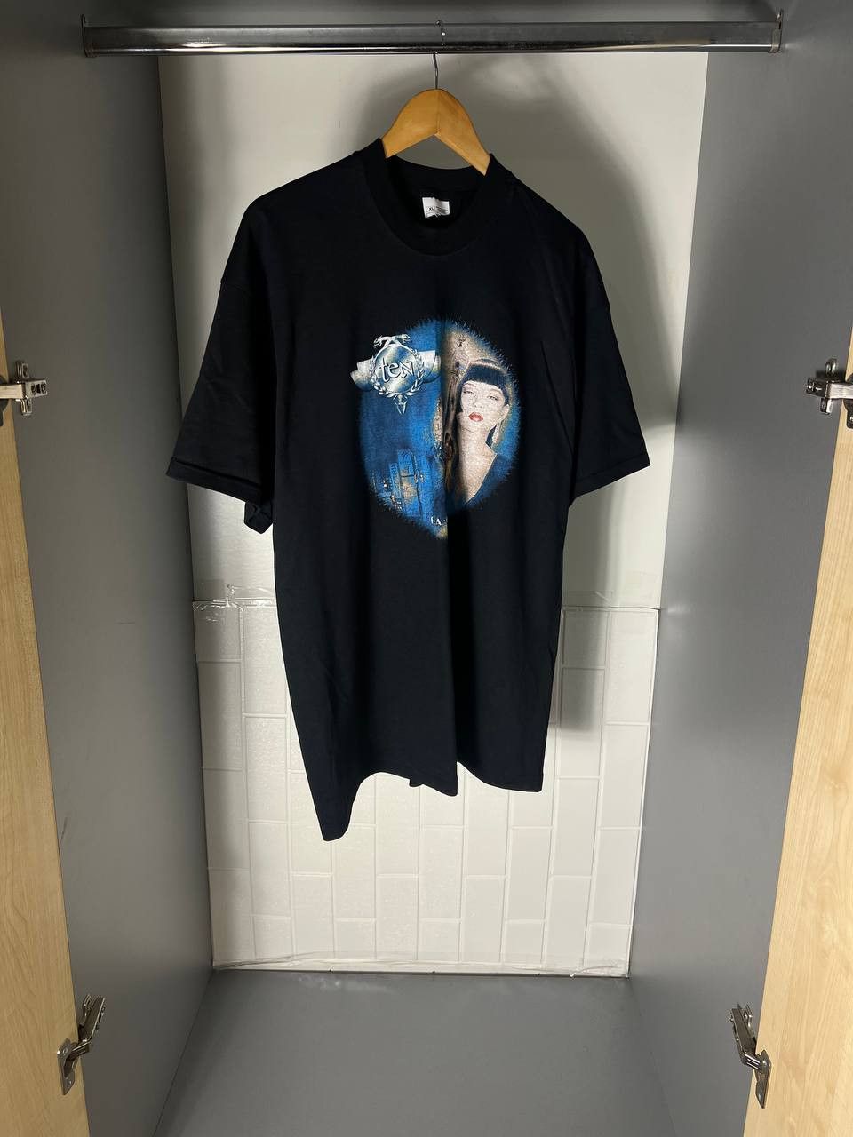 Band Tees VINTAGE TEN BABYLON ALBUM TOUR ROCK T-SHIRT METAL Y2K 90s Size US XL / EU 56 / 4 - 6 Thumbnail