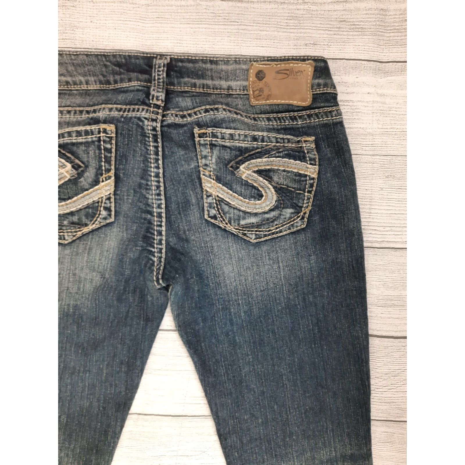 Silver Jeans Co. Silver Jeans Tuesday Bootcut Low Rise women's Blue Jeans 29/33 32x32 Size 29" - 6 Thumbnail