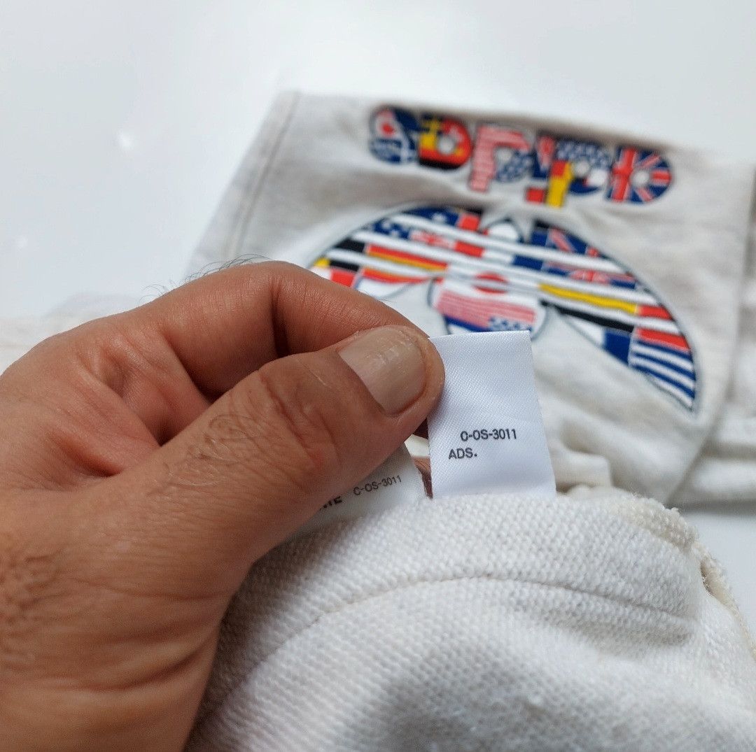 Adidas × Vintage Vintage 90s Adidas Big Logo Spell Out Sweat Pants Shorts Size US 32 / EU 48 - 6 Thumbnail