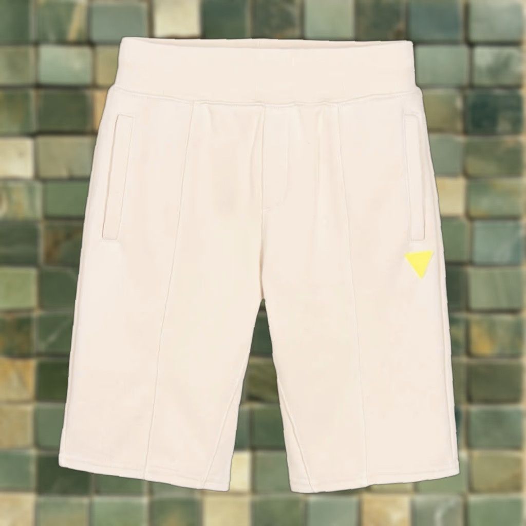 Guess GUESS Sweat Shorts Jersey Beige XL Drawstring Flat Front Pockets Activewear Mens Size US XL / EU 56 / 4 - 1 Thumbnail