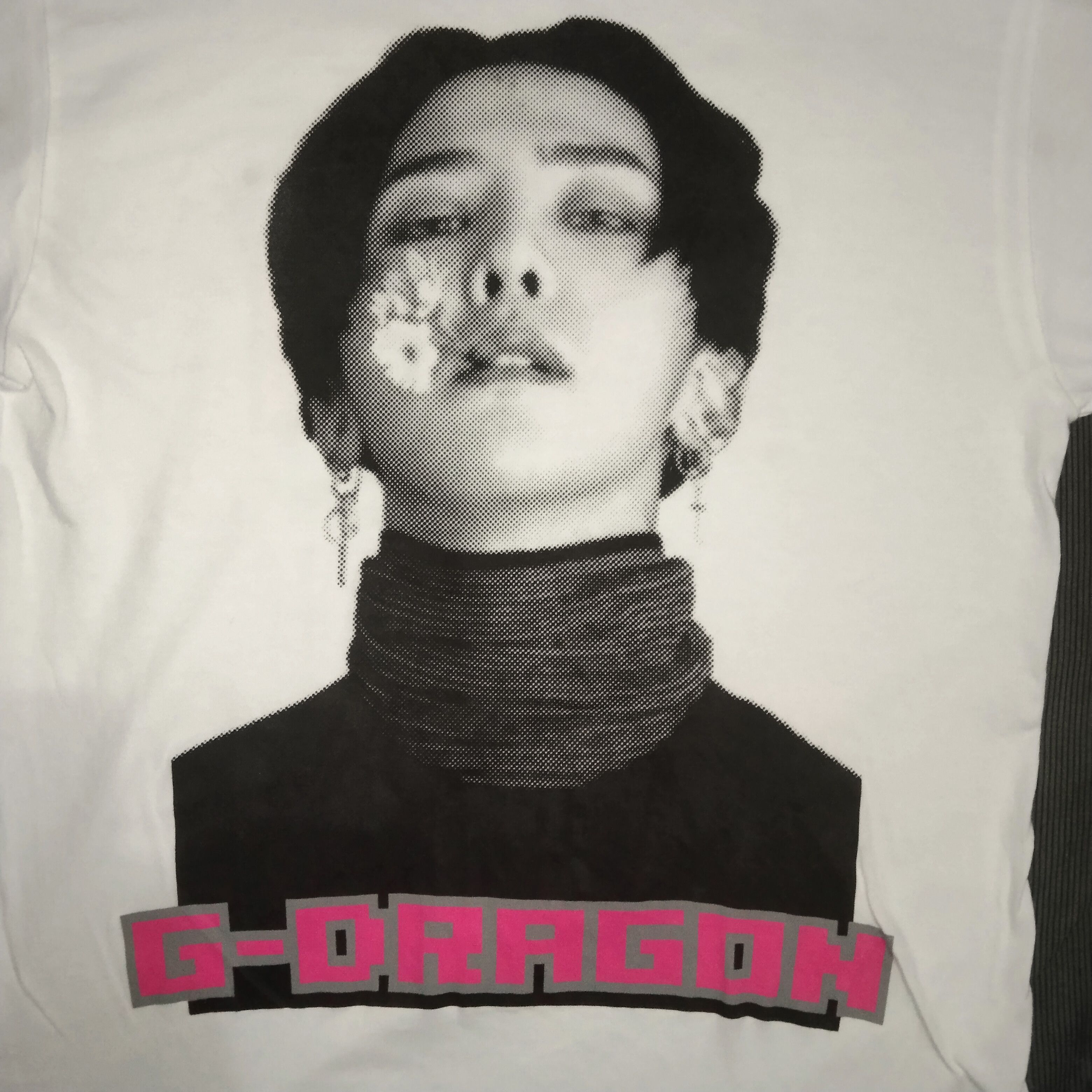 Band Tees G Dragon Bigbang Kpop tee Size US M / EU 48-50 / 2 - 5 Thumbnail