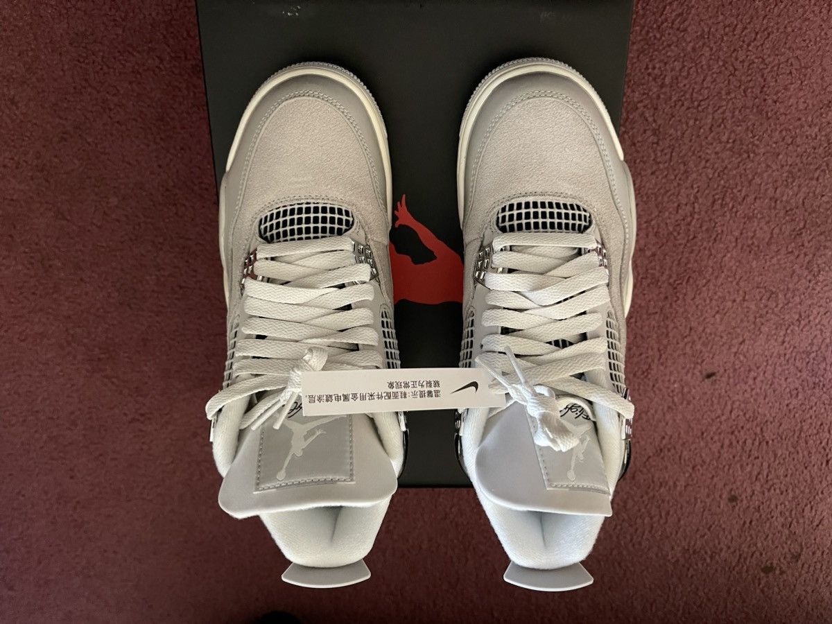Nike Women air Jordan 4 retro frozen moments Size US 7 / IT 37 - 2 Thumbnail