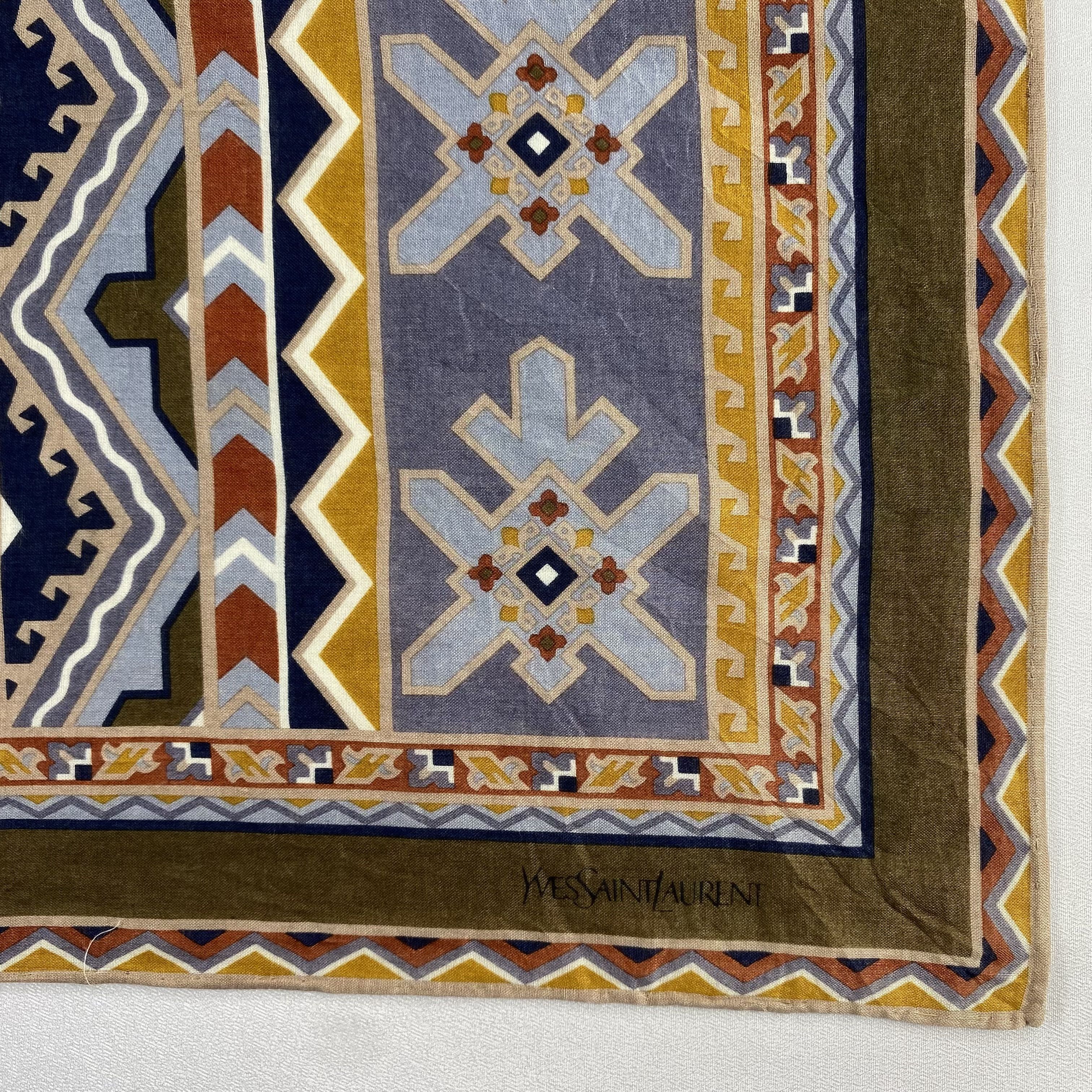 Vintage Yves Saint Laurent Bandana/ Handkerchief / Neckerchief-P1303 Size ONE SIZE - 3 Thumbnail