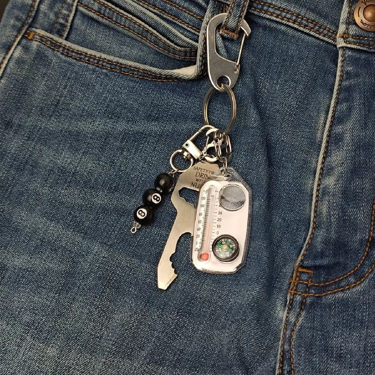 Designer × Jewelry Streetwear Metal Carabiner Keychain y2k Size ONE SIZE - 1 Thumbnail