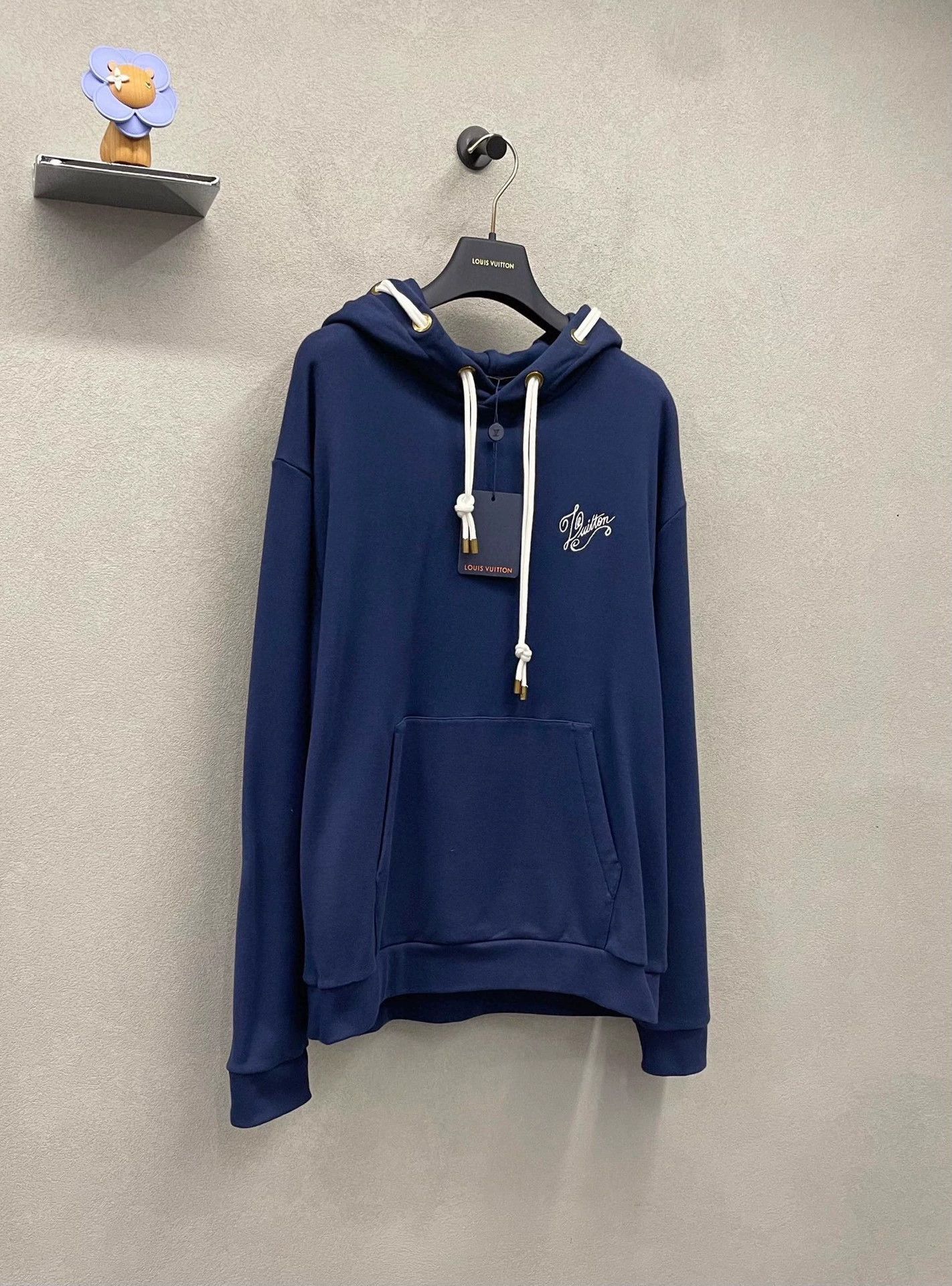 Louis Vuitton navy blue embroidered hoodie by Louis Vuitton Size US L / EU 52-54 / 3 - 3 Thumbnail