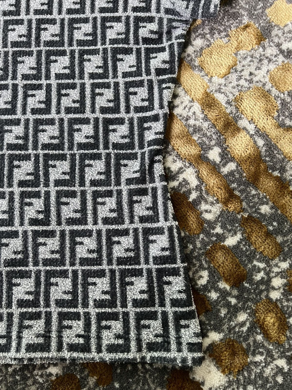 Fendi × Vintage Vintage Fendi Monogram t-shirt Size S / US 4 / IT 40 - 3 Thumbnail
