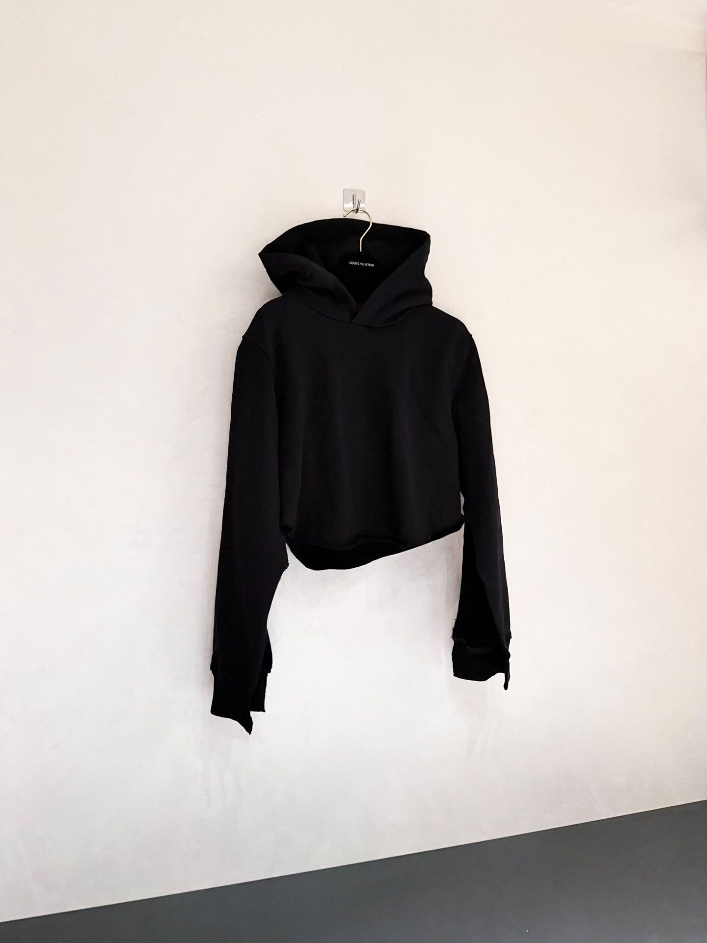 MM6 MM6 21FW Maison Margiela Black Cropped Hoodie Size XS / US 0-2 / IT 36-38 - 1 Thumbnail