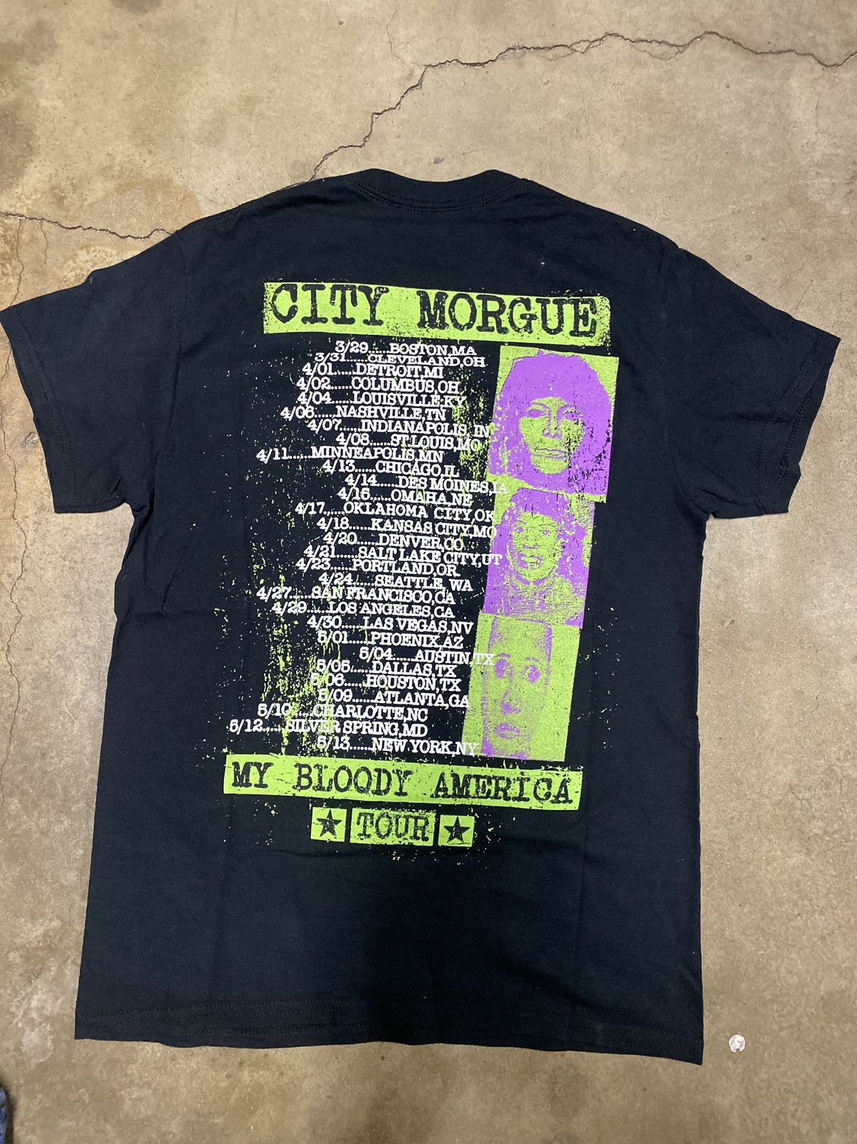 City Morgue × Missing Since Thursday × Vlone City Morgue My Bloody America Tour t shirt size s Size US S / EU 44-46 / 1 - 2 Thumbnail