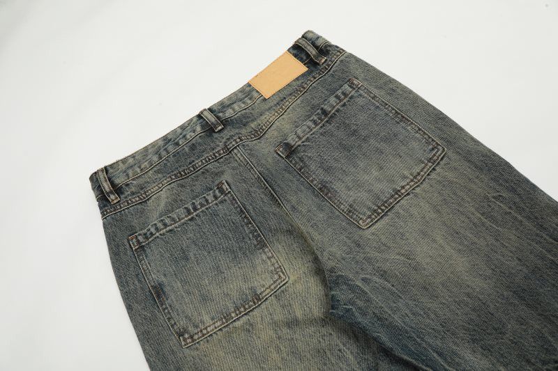 Vintage American men's retro washed distressed loose flared jeans Size US 32 / EU 48 - 5 Thumbnail