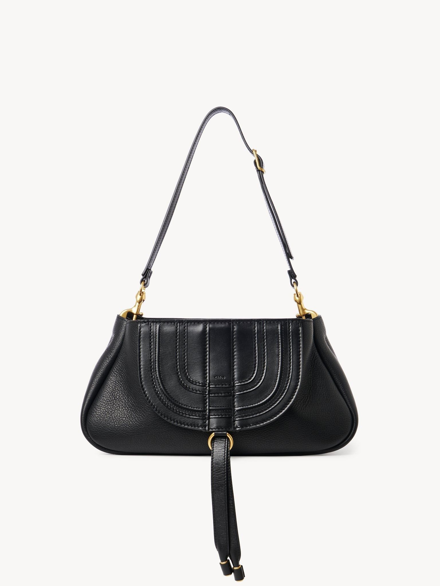 Chloe o1loc1c1224 Size: OS / CHC23 Marcie Clutch in Black Size ONE SIZE - 1 Thumbnail